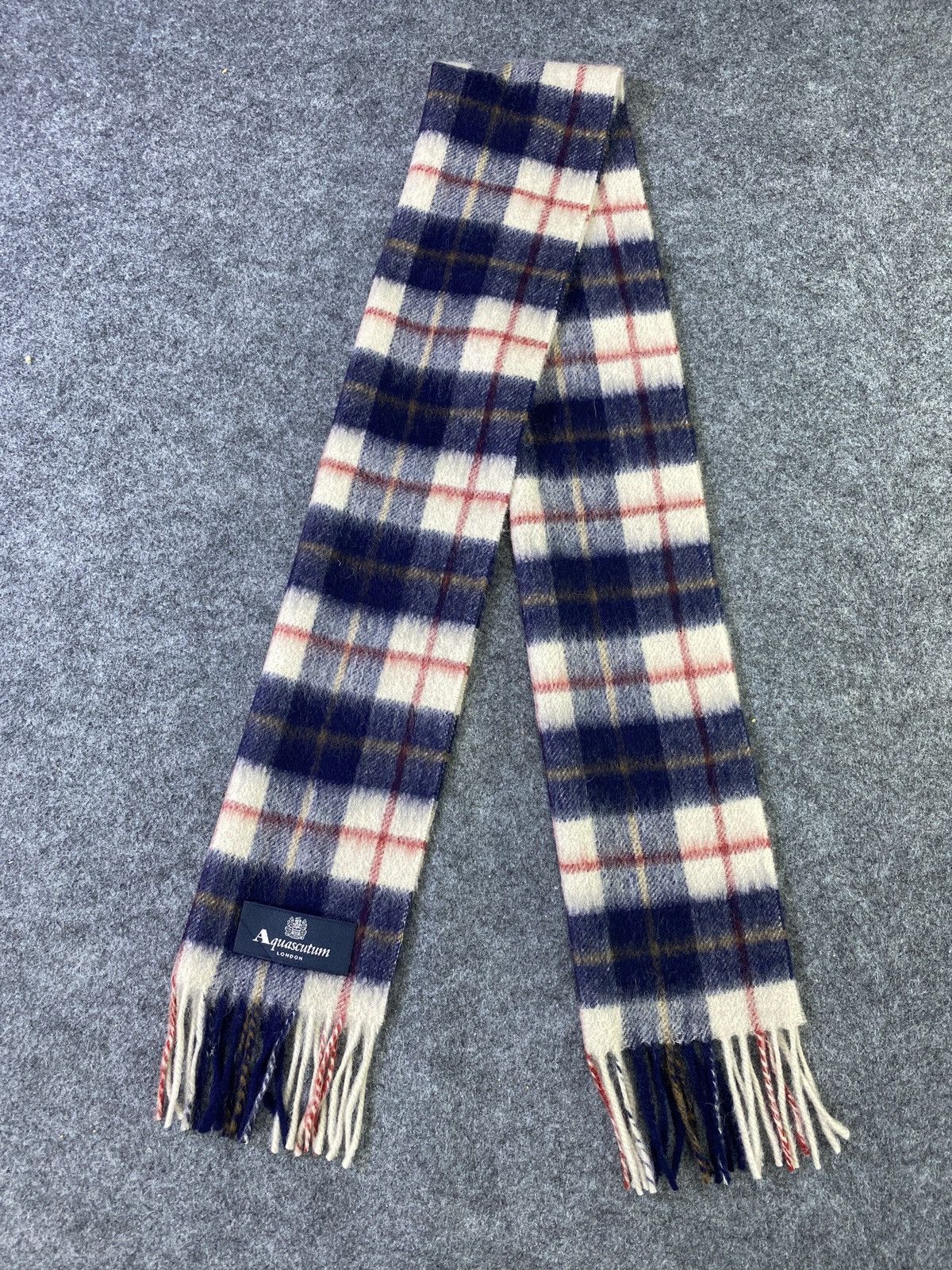 Aquascutum Aquascutum Scarf / Muffler / Neckwear -T874 Size ONE SIZE - 2 Thumbnail