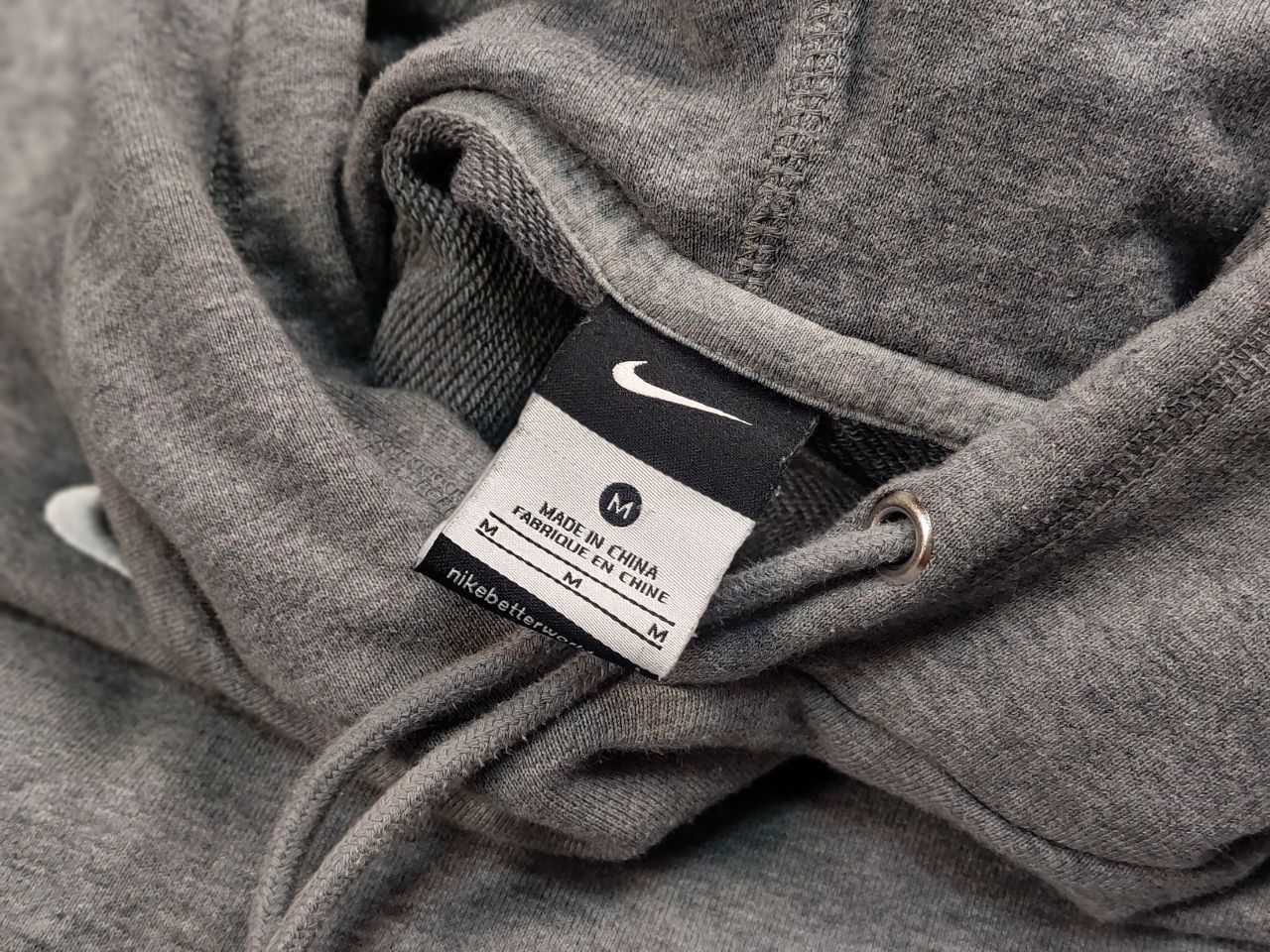 Nike Vintage Nike x Manchester United Logo Gray Hoodie Size US M / EU 48-50 / 2 - 8 Thumbnail