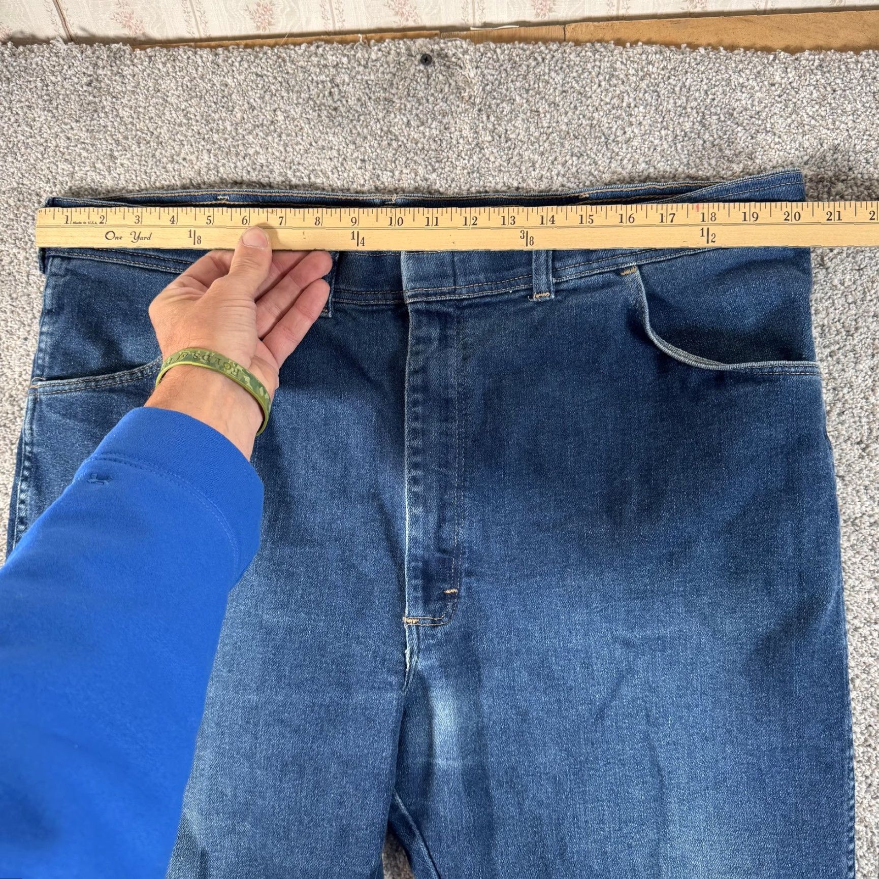 Wrangler VINTAGE Wrangler Jeans 40x26.5 Mens Blue Denim Straight 90s Workwear Pockets Size US 40 / EU 56 - 2 Thumbnail
