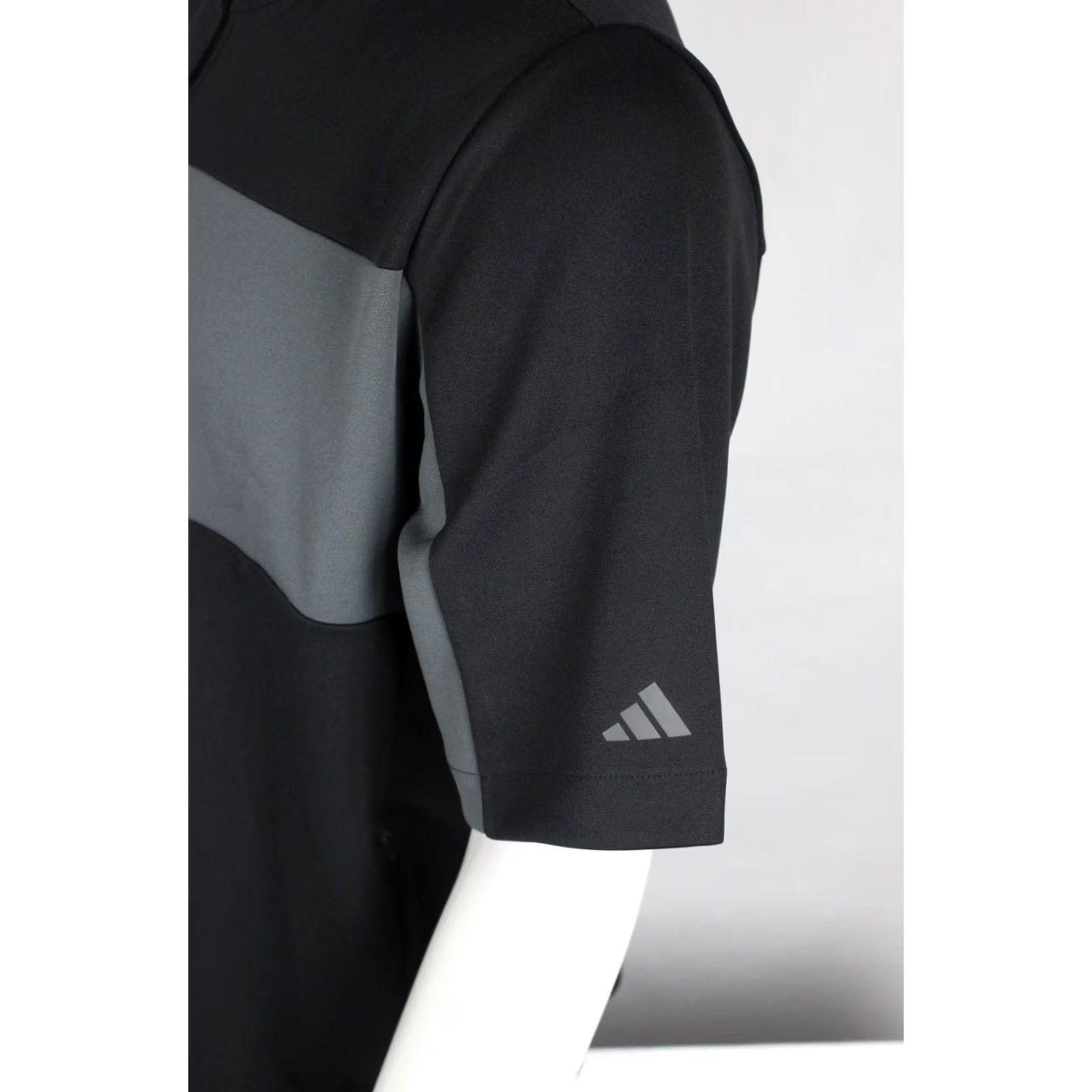 Adidas Adidas Men's Ultimate 365 Short Sleeve 1/2 Zip Pullover XL Black Gray IW1395 Size US XL / EU 56 / 4 - 3 Thumbnail
