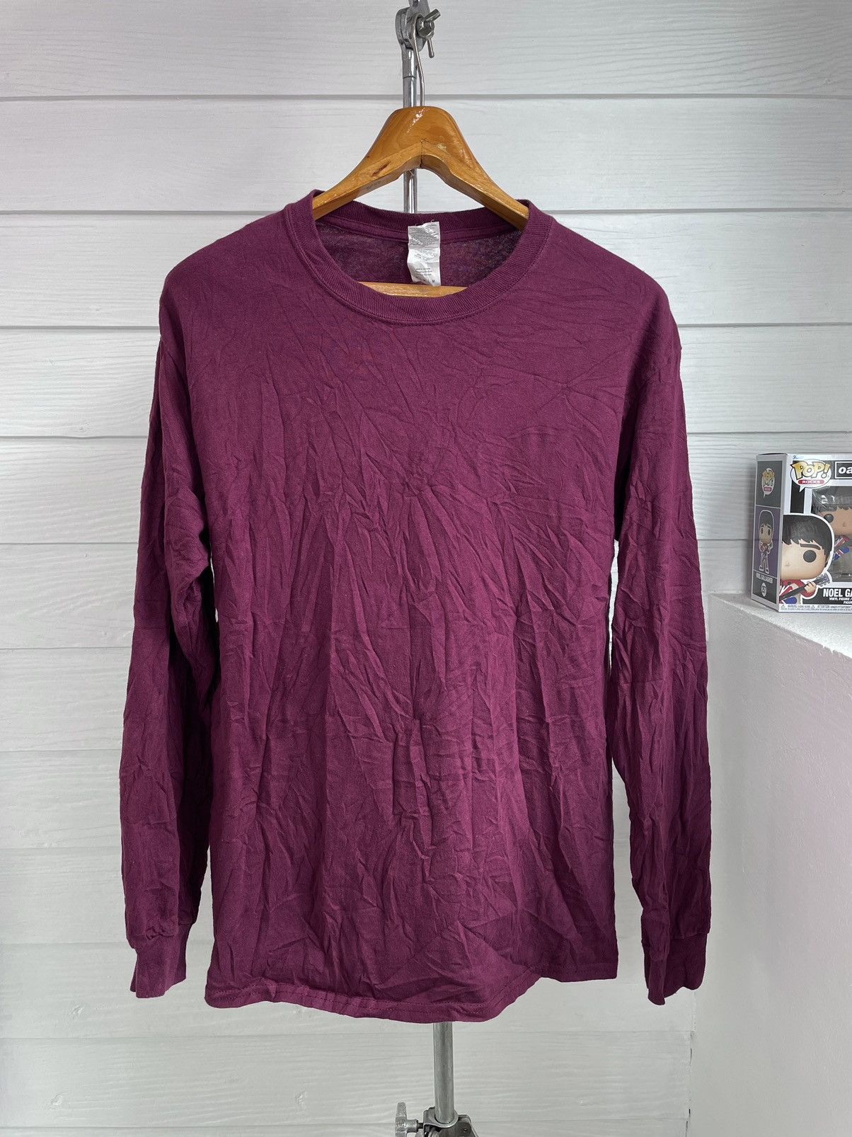 Gildan GILDAN BLANK MAROON LONG SLEEVE T-SHIRT Size US M / EU 48-50 / 2 - 1 Thumbnail