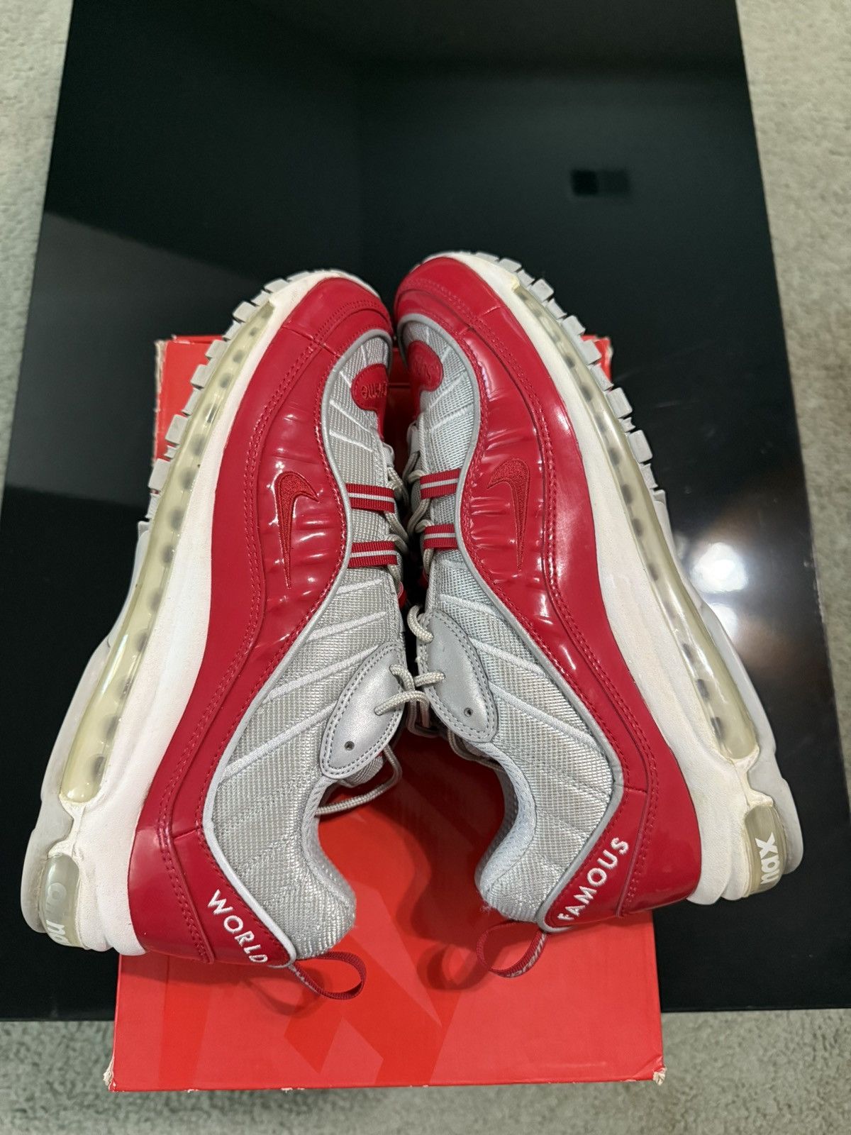 Nike × Supreme Nike Air Max 98 Supreme Varsity Red Size US 12 / EU 45 - 11 Thumbnail