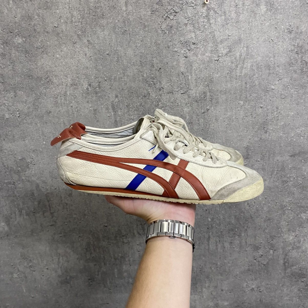 Asics Vintage Asics Tiger Onitsuka Sneakers Shoes Size US 10 / EU 43 - 1 Thumbnail