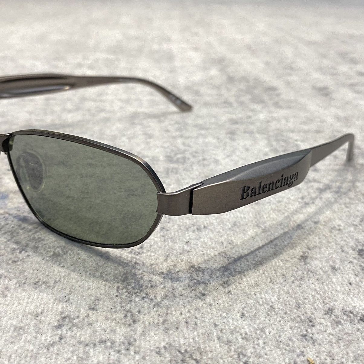 Balenciaga BALENCIAGA BB0335S 006 Sunglasses SILVER Size ONE SIZE - 2 Thumbnail
