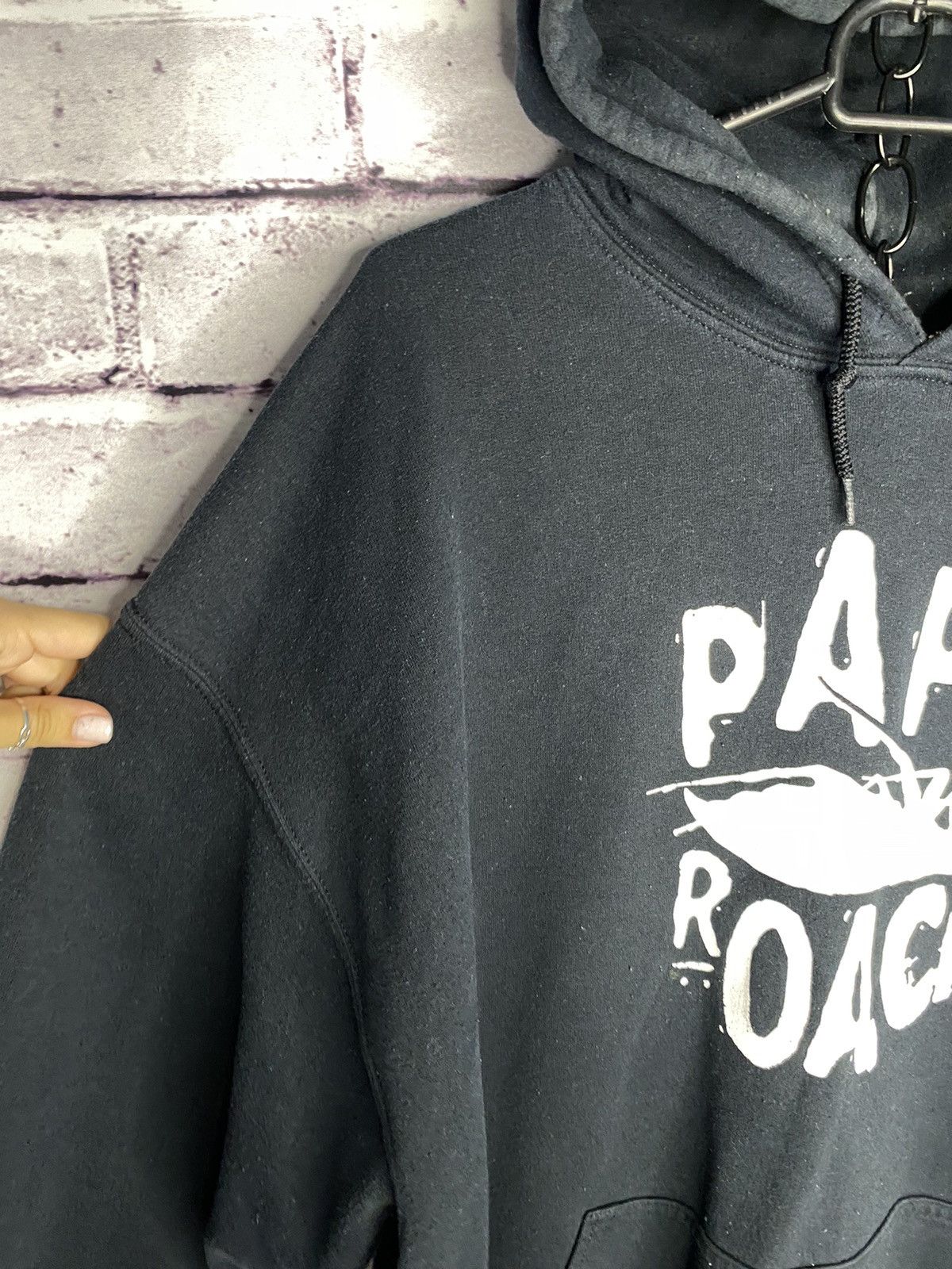 Band Tees Men's vintage Papa Roach band tees rock band hoodie Size US XL / EU 56 / 4 - 4 Thumbnail