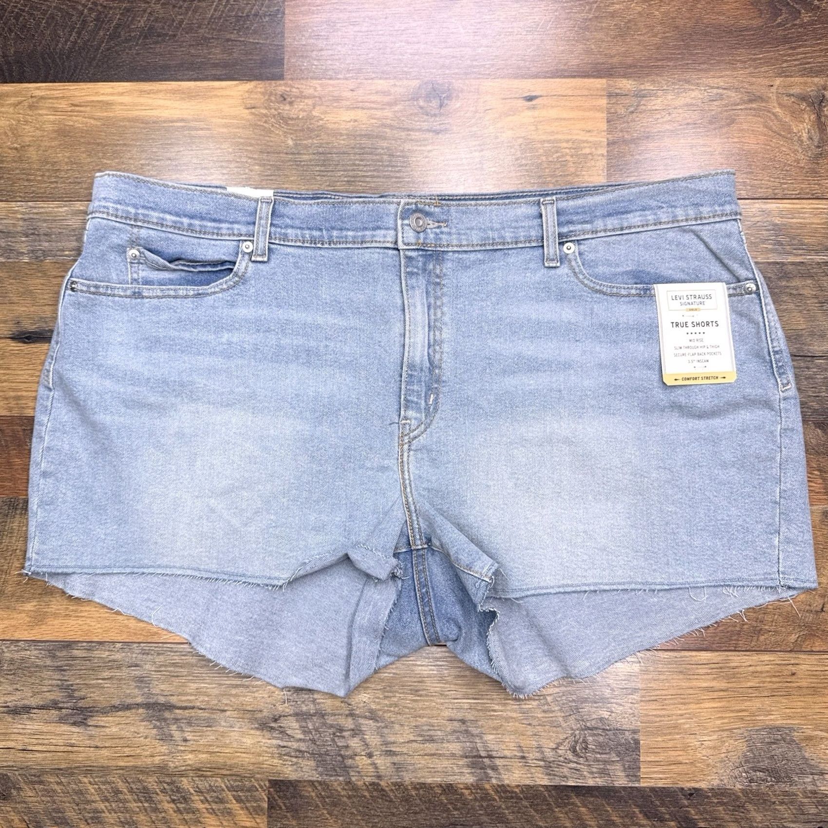 Vintage Levis Signature by Levi Strauss & Co. True Shorts 22 W36 High Rise 3.5 Inseam Denim Blue 5-Pocket Logo Ladies Regular Stretch Cut-Off New Size 40" / US 18 - 2 Thumbnail