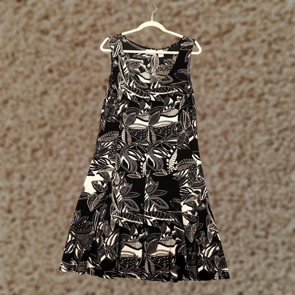 Vintage Chicos Travelers Dress Womens Large Black White Floral Sleeveless 2 Tank Dress Size L / US 10 / IT 46 - 1 Thumbnail