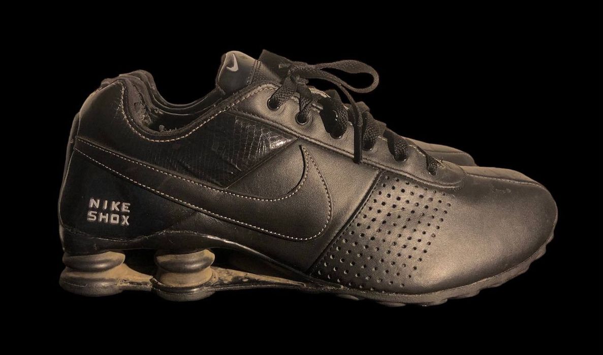 mens nike shox deliver