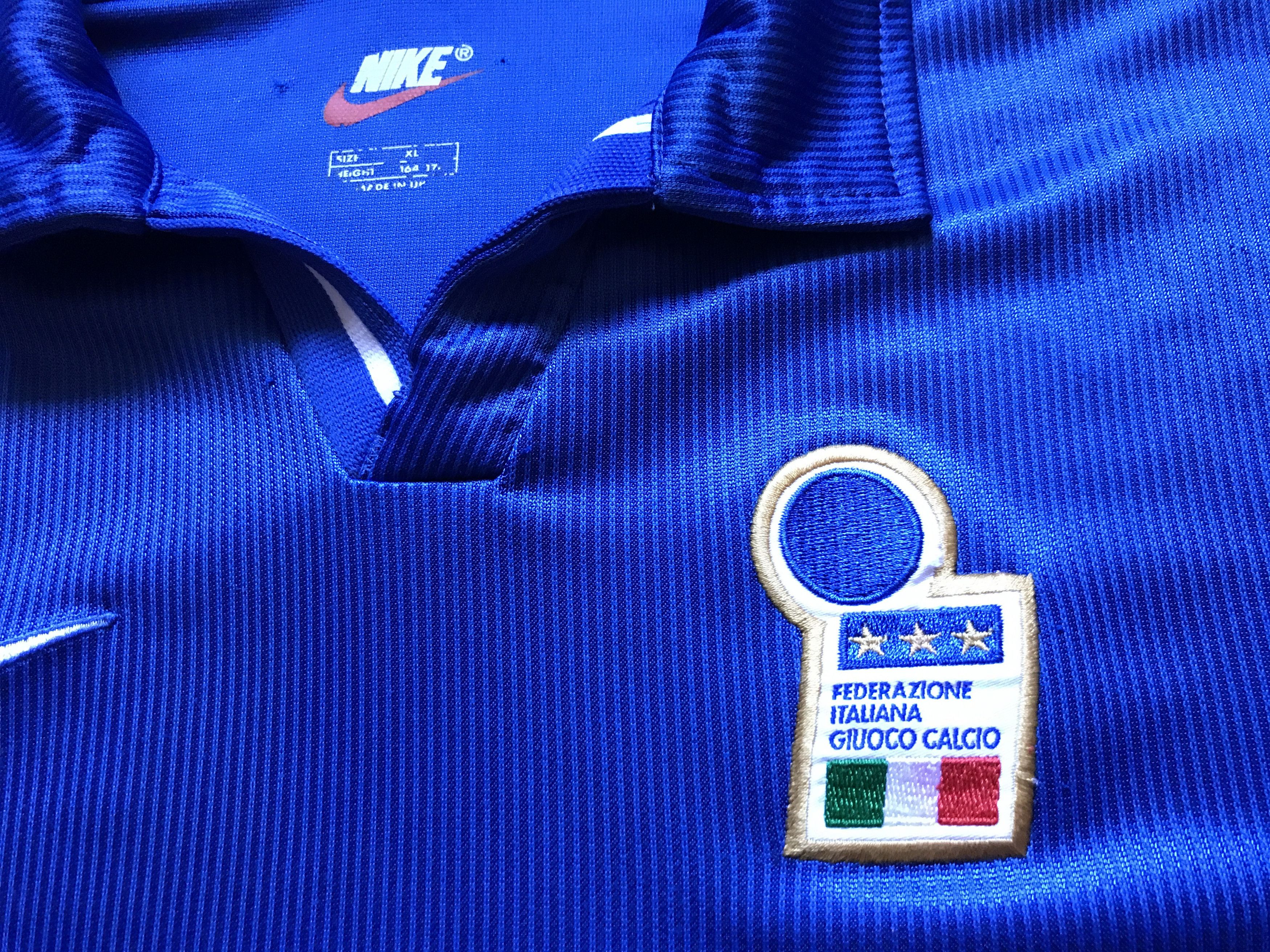 Nike × Vintage Rare Nike Italy National Team Football Shirt Youth 1997-1998 Size US XXS / EU 40 - 6 Thumbnail
