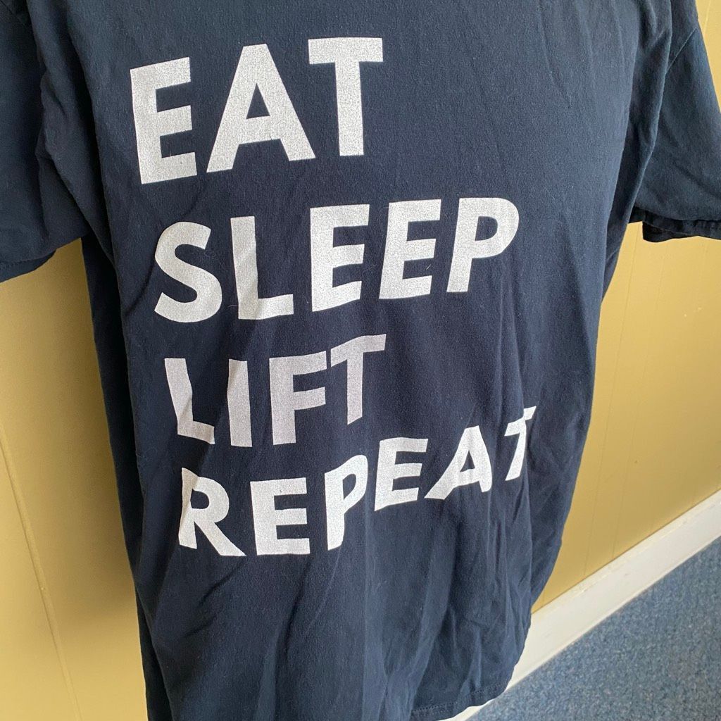 Other Men XL short sleeve crewneck athletic activewear graphic pri Size US XL / EU 56 / 4 - 2 Thumbnail