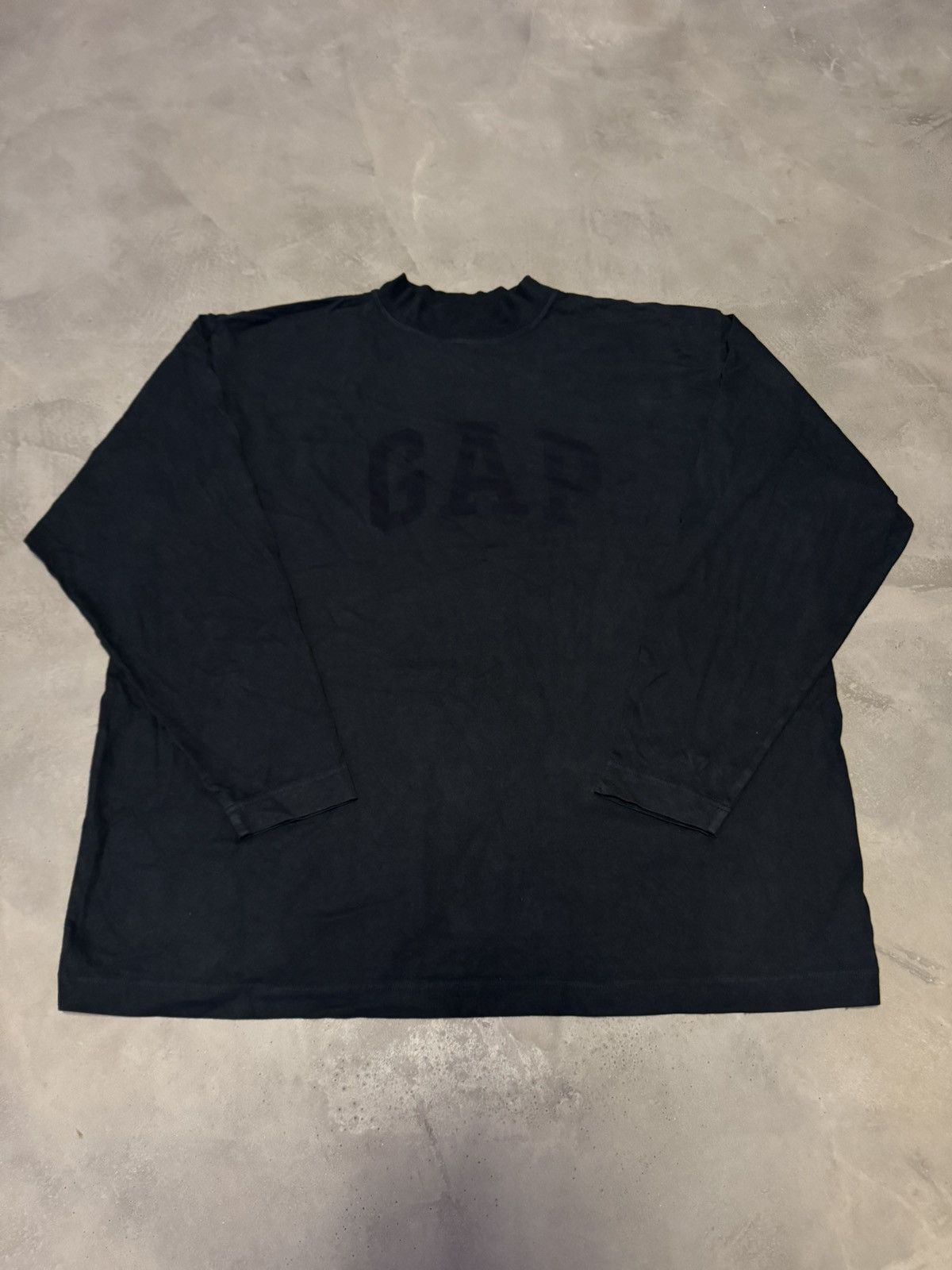 Balenciaga × Gap × Yeezy Balenciaga Yeezy GAP Longsleeve Size US L / EU 52-54 / 3 - 2 Thumbnail