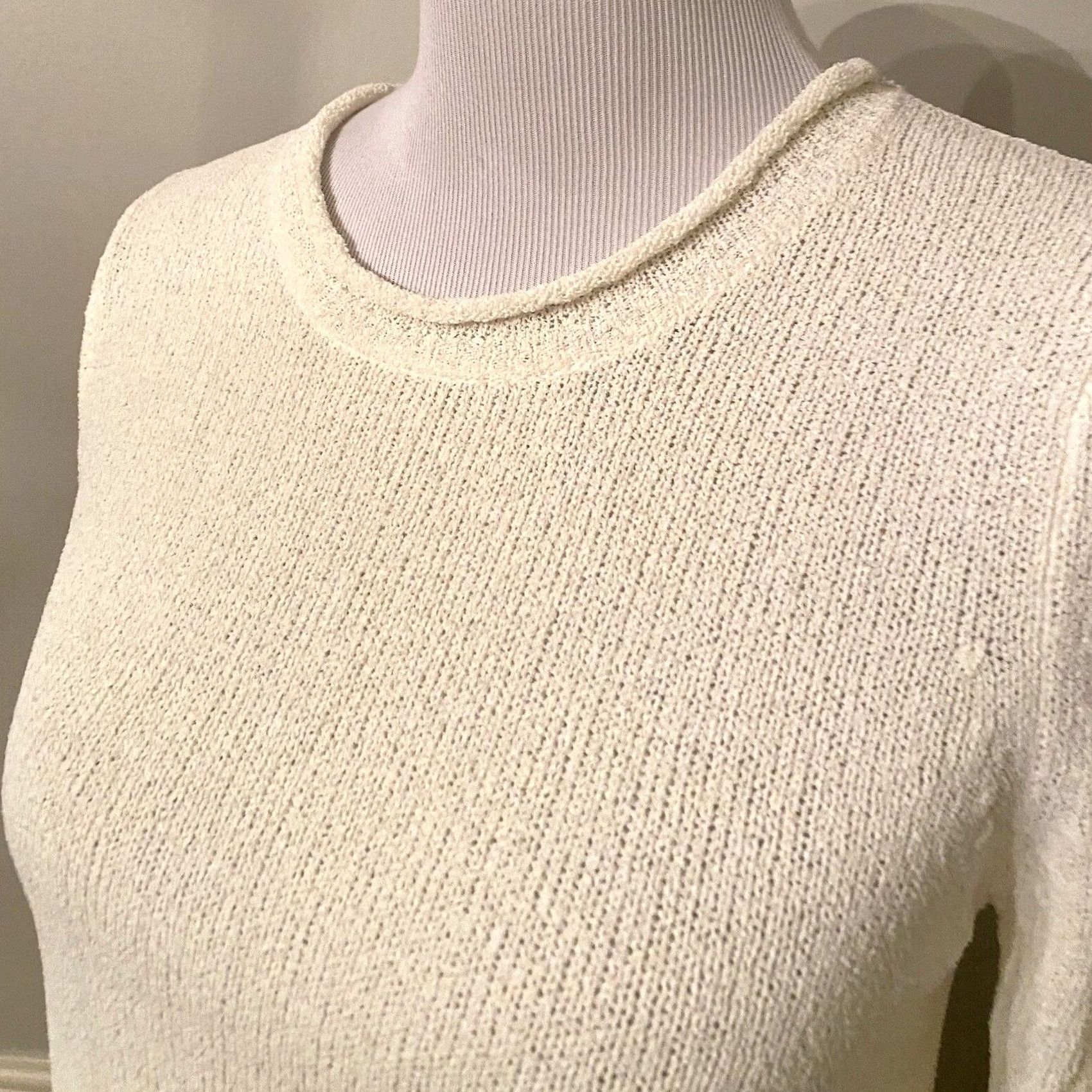 Vintage BALLINGER GOLD Women’s Tunic Top Sweater Ivory Lightweight Knit Sz Small Pullover Long Sleeve Apparel 27" 16" 24" Womens Size S / US 4 / IT 40 - 3 Thumbnail