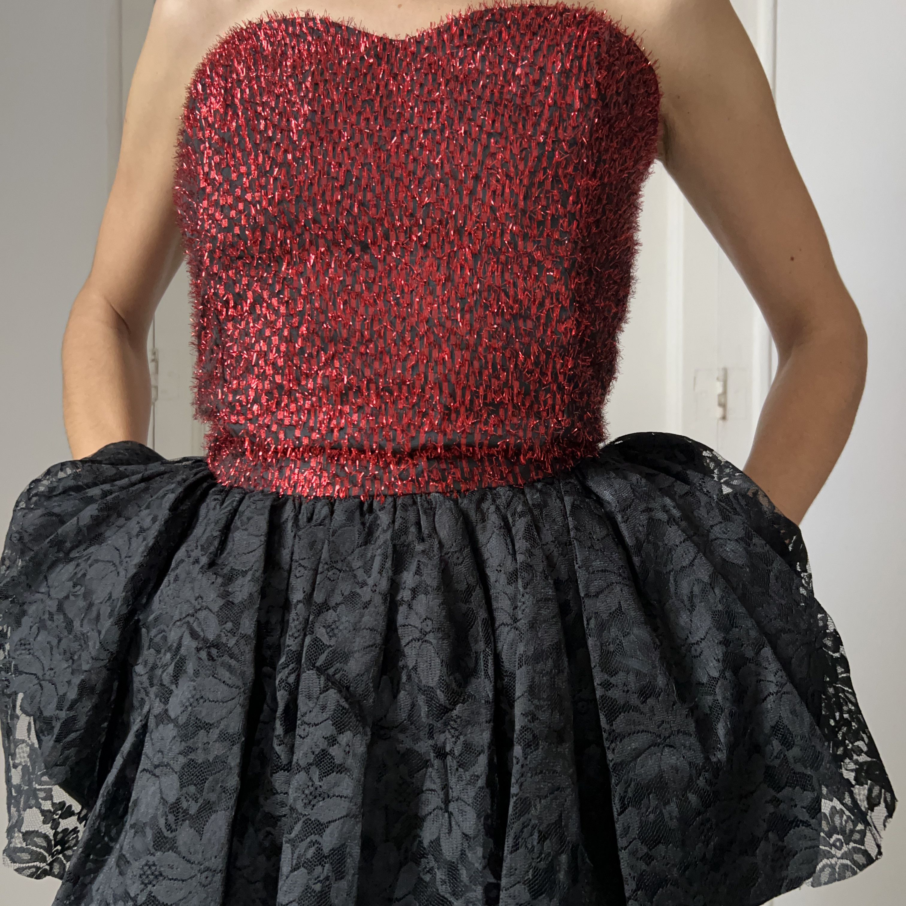 Vintage Vintage 80s Red Lurex Corset Mini Dress Size M / US 6-8 / IT 42-44 - 2 Thumbnail