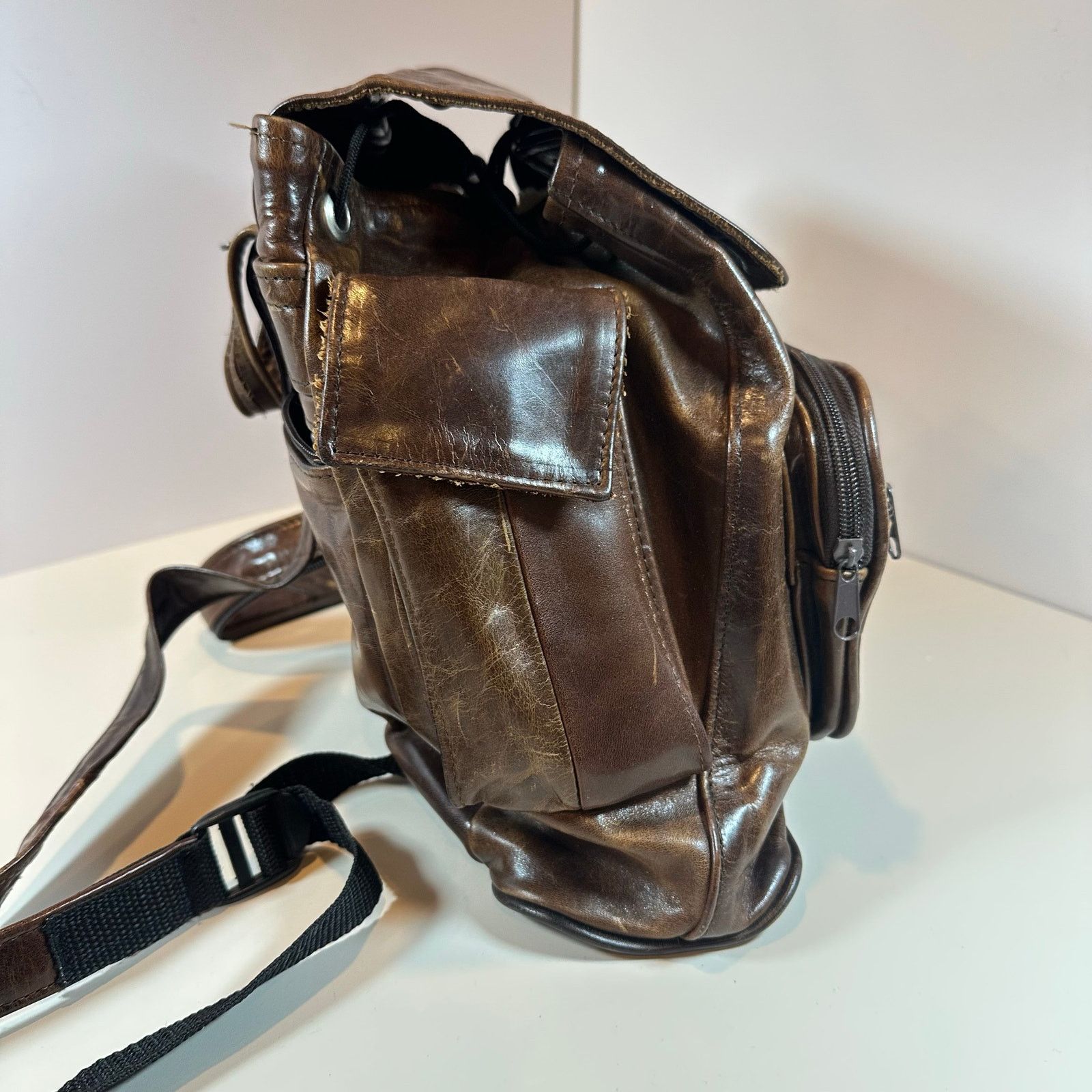 Other Brown Leather Backpack Satchel Zip Up Slingback Straps Size ONE SIZE - 6 Thumbnail