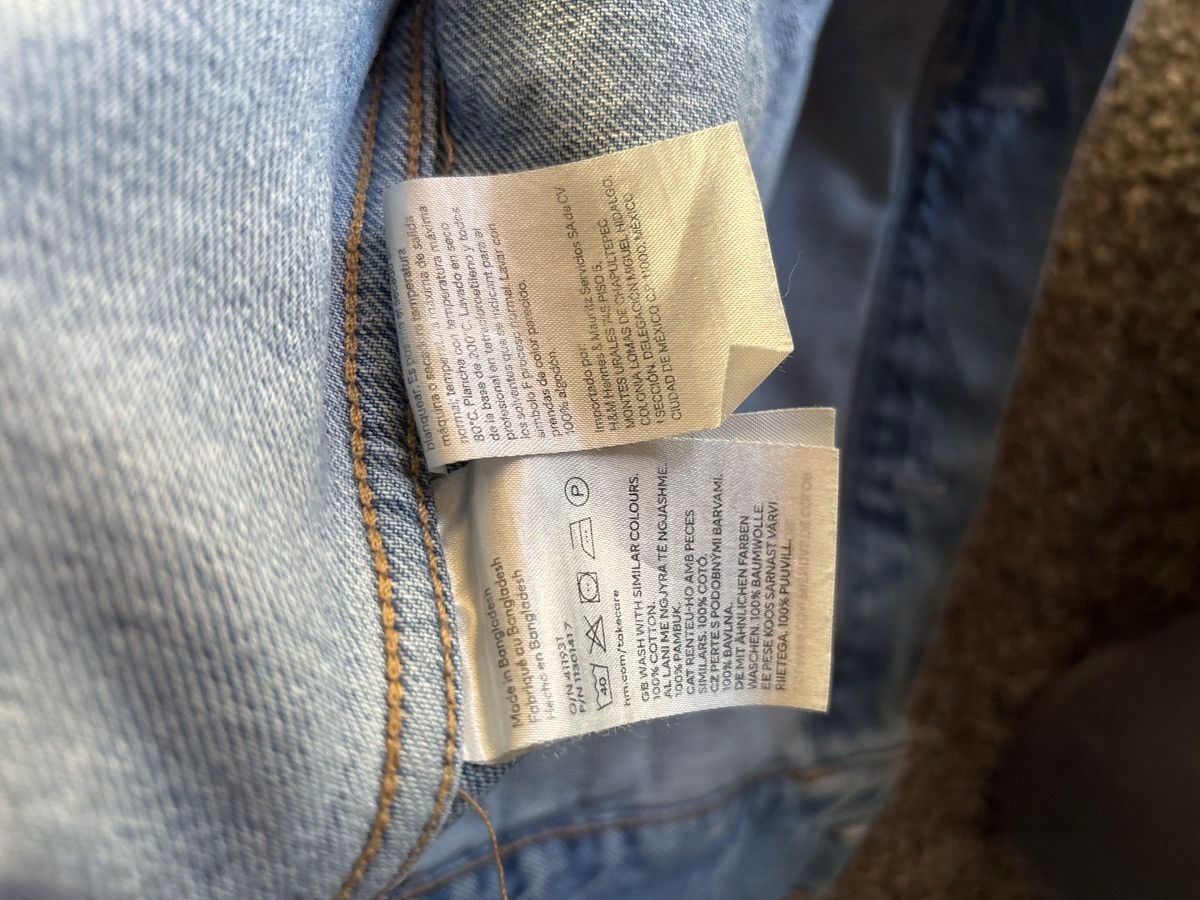 H&M H&M distressed denim button up Size US L / EU 52-54 / 3 - 5 Thumbnail