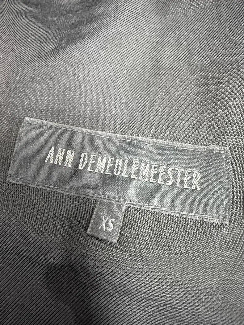Ann Demeulemeester Ann Demeulemeester Cashmere Coat Size US XS / EU 42 / 0 - 9 Thumbnail