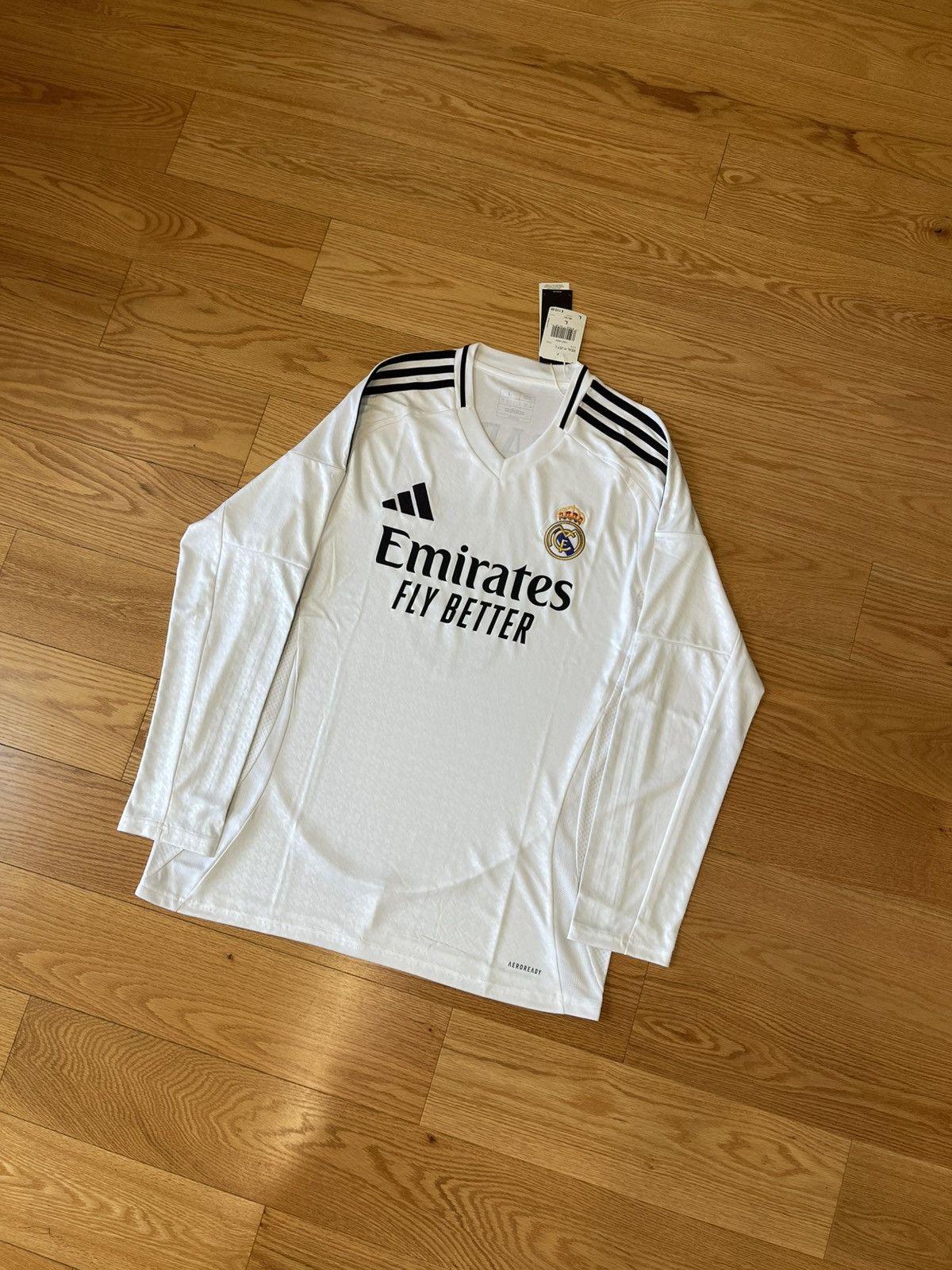Adidas Adidas Real Madrid KYLIAN MBAPPE🇫🇷 2024/25 home jersey Size US L / EU 52-54 / 3 - 2 Thumbnail