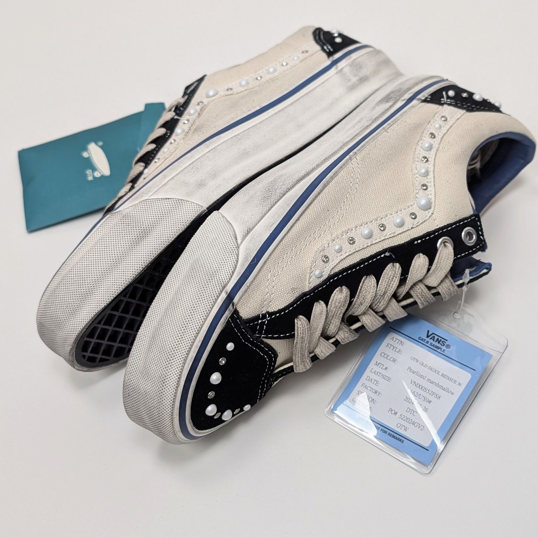 Satoshi Nakamoto × Vans Satoshi Nakamoto x Vans Skool SAMPLE SZ 9 Pearlized marsh Size US 9 / EU 42 - 3 Thumbnail