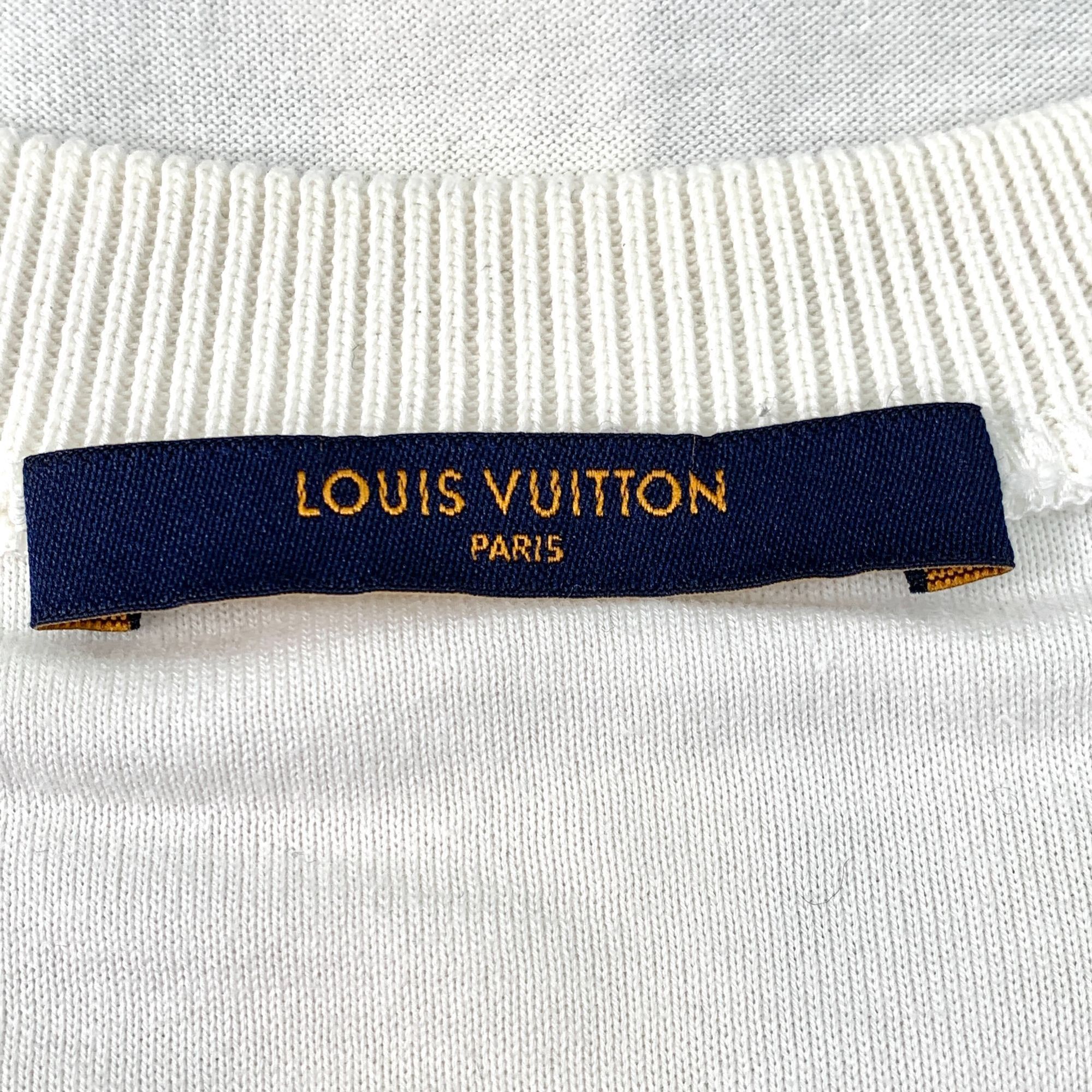 Louis Vuitton Louis Vuitton White Astronaut Graphic T-Shirt Mens L Cotton Size US L / EU 52-54 / 3 - 6 Thumbnail