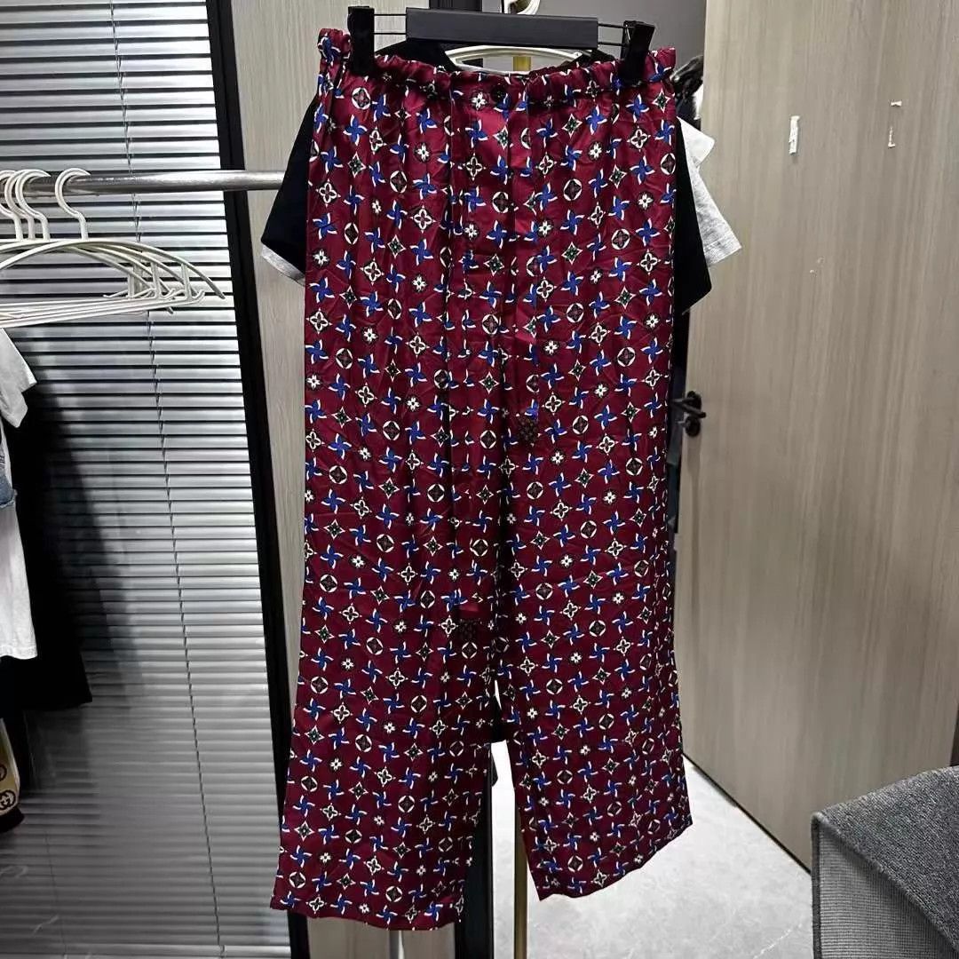 Louis Vuitton LV Monogram Pants 38 New with Tags Size 27" / US 4 / IT 40 - 1 Thumbnail