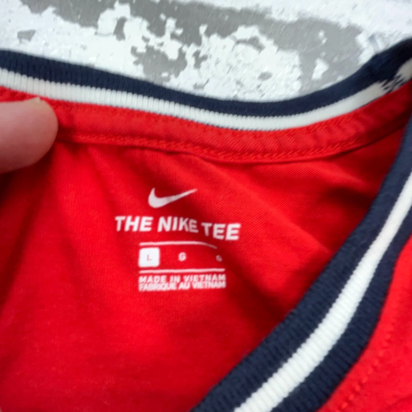 Nike Nike Shirt Women L Red Olympics Team USA Heritage Patch Ladies Soccer Tee Size L / US 10 / IT 46 - 3 Thumbnail