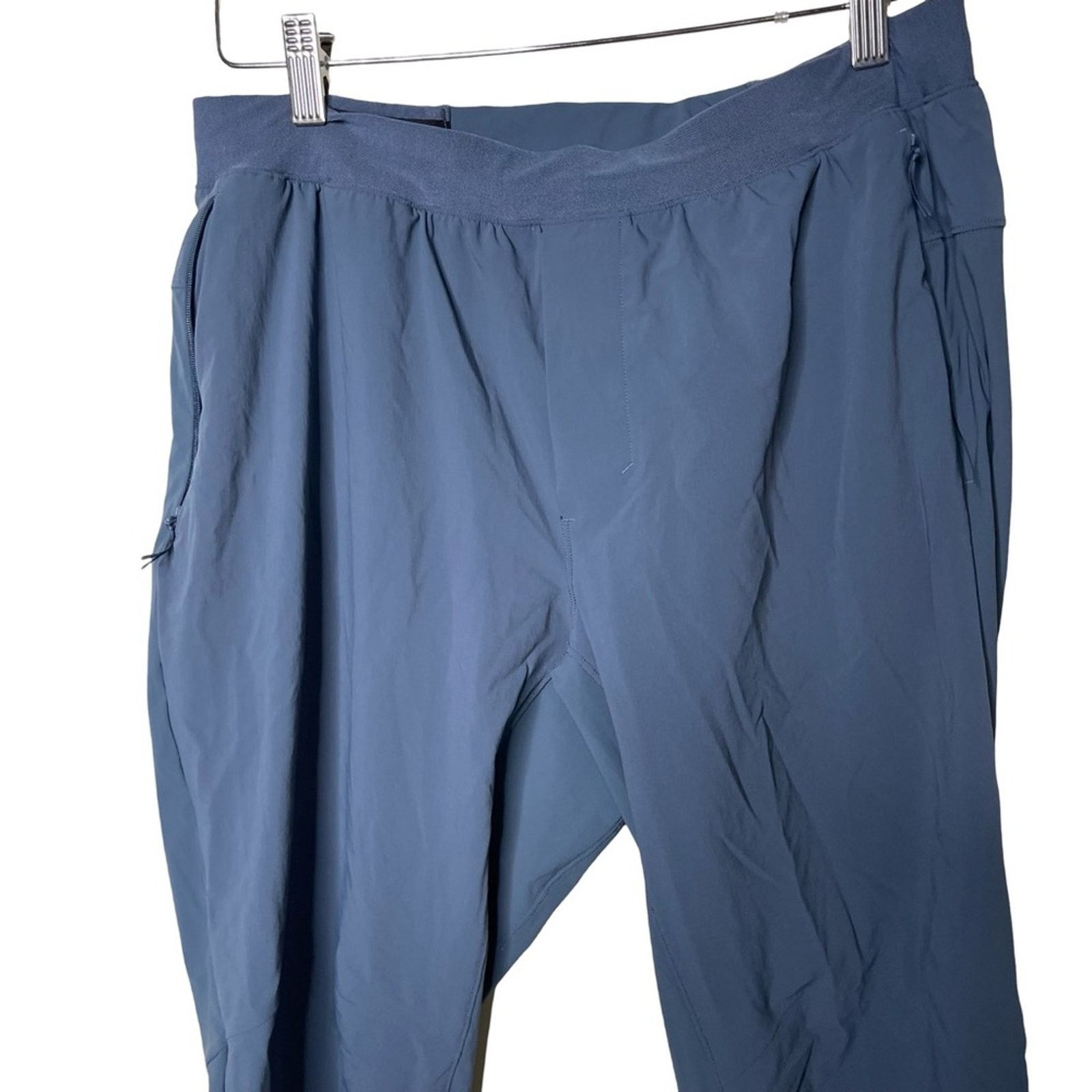 Lululemon Lululemon Men Surge Jogger Pants in Mach Blue sz S Size US 30 / EU 46 - 2 Thumbnail