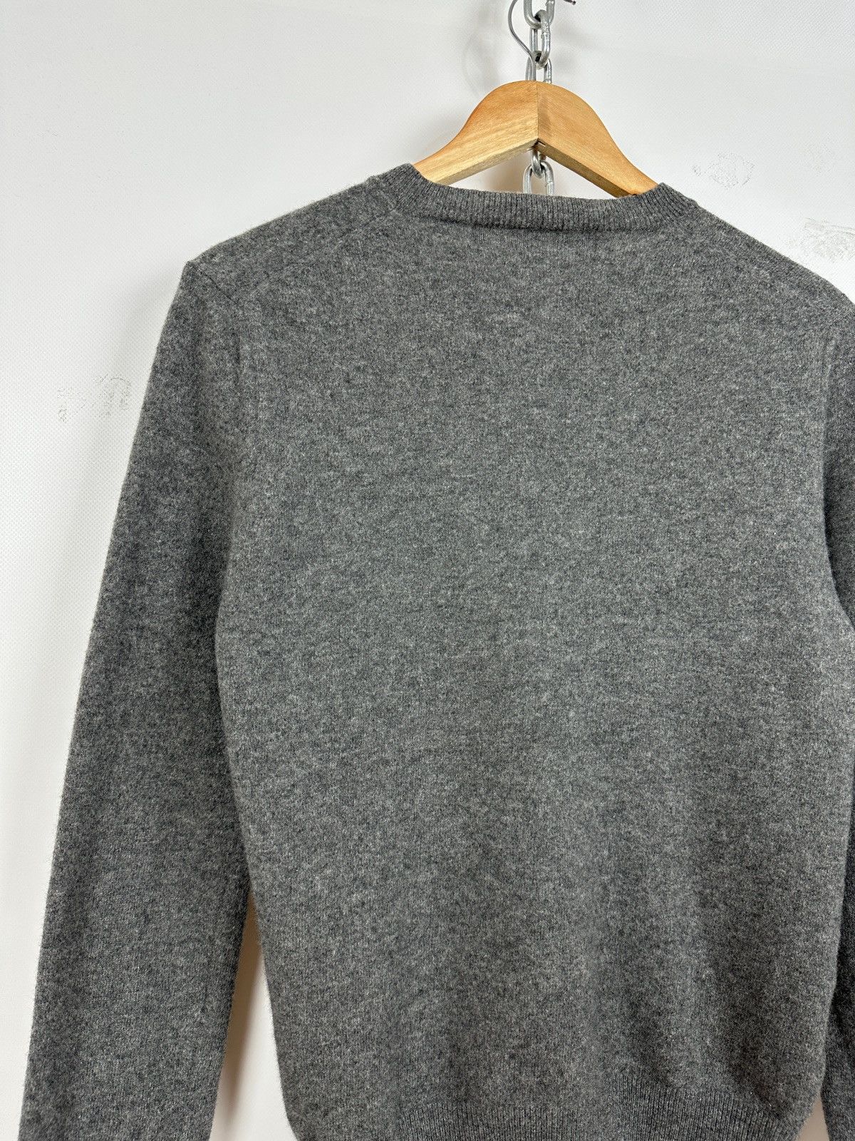 Comme des Garcons Comme des Garçons Play V-Neck Wool Double Heart Pullover Size US S / EU 44-46 / 1 - 12 Thumbnail