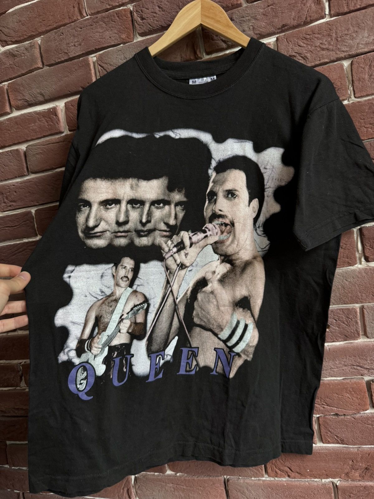 Band Tees Rare 90s Queen Freddie Mercury Vintage Rock Band Tshirt Size US M / EU 48-50 / 2 - 3 Thumbnail