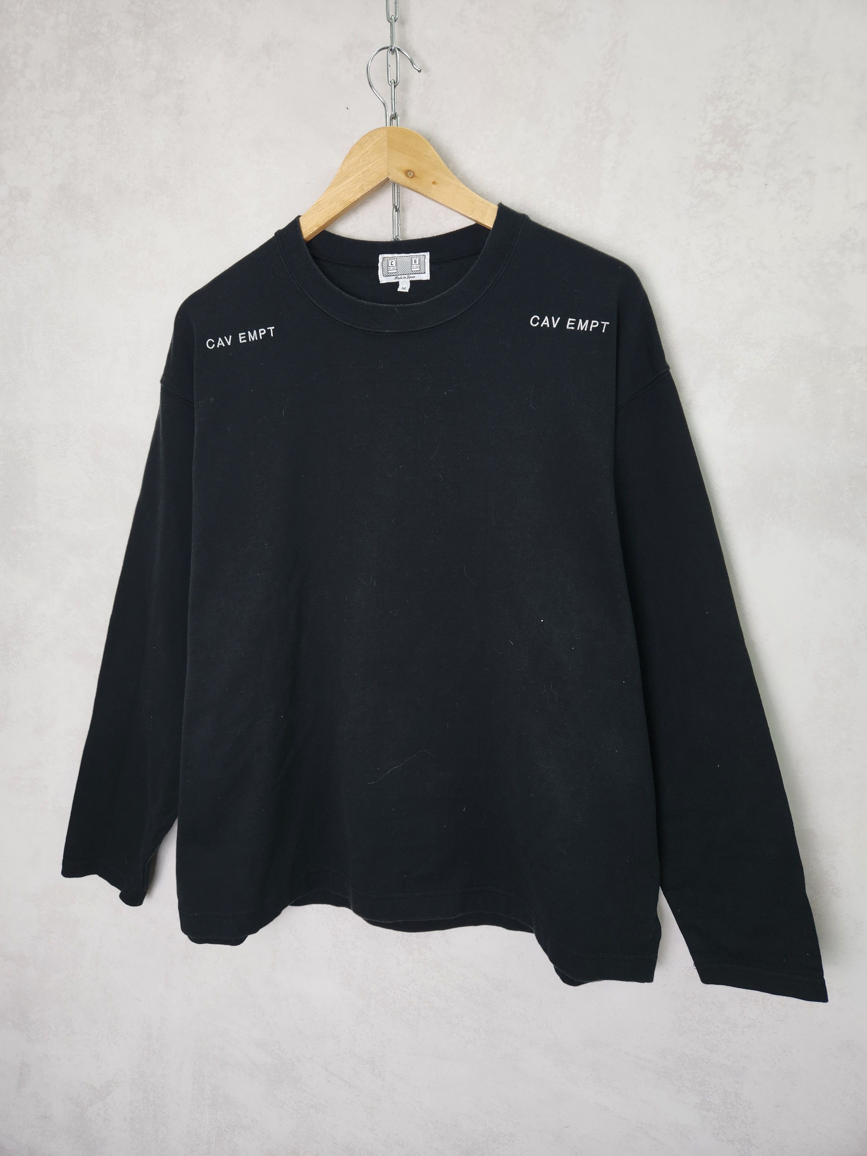 Cav Empt Cav empt black long sleeve planet logo size M Size US M / EU 48-50 / 2 - 2 Thumbnail