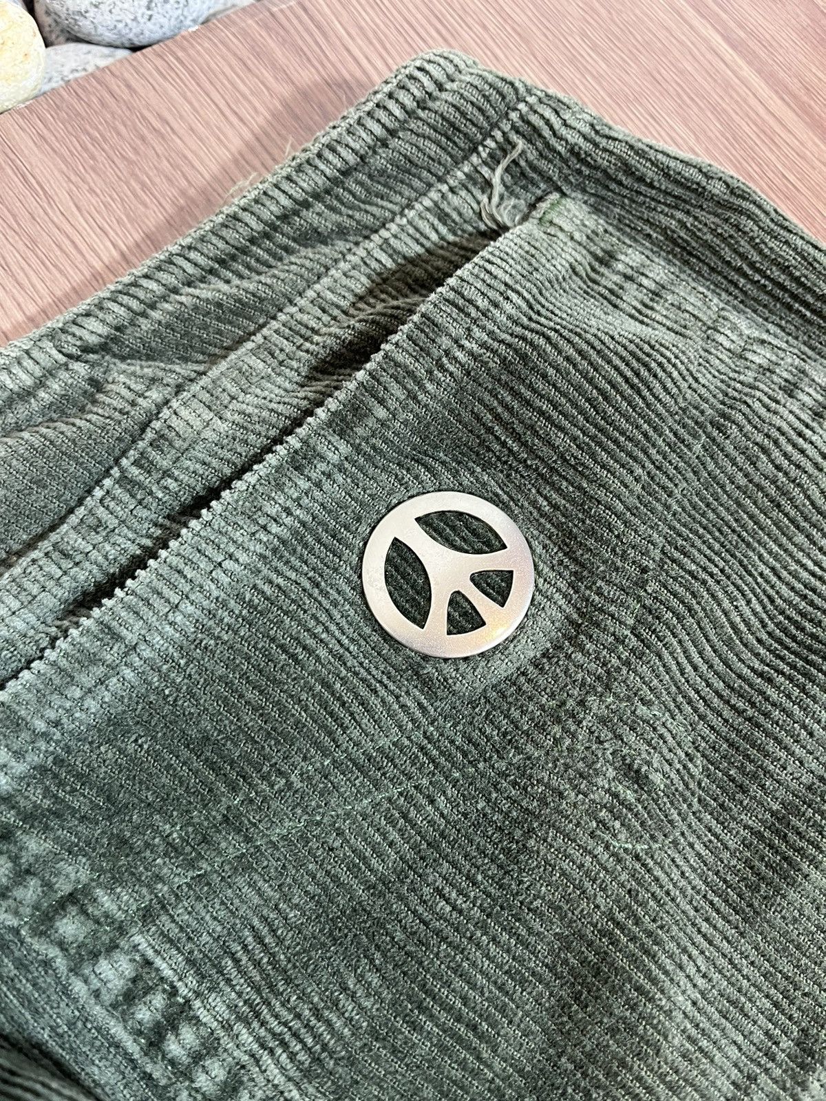 Moschino Moschino “peace” pocket army green corduroi Size US 28 / EU 44 - 6 Thumbnail