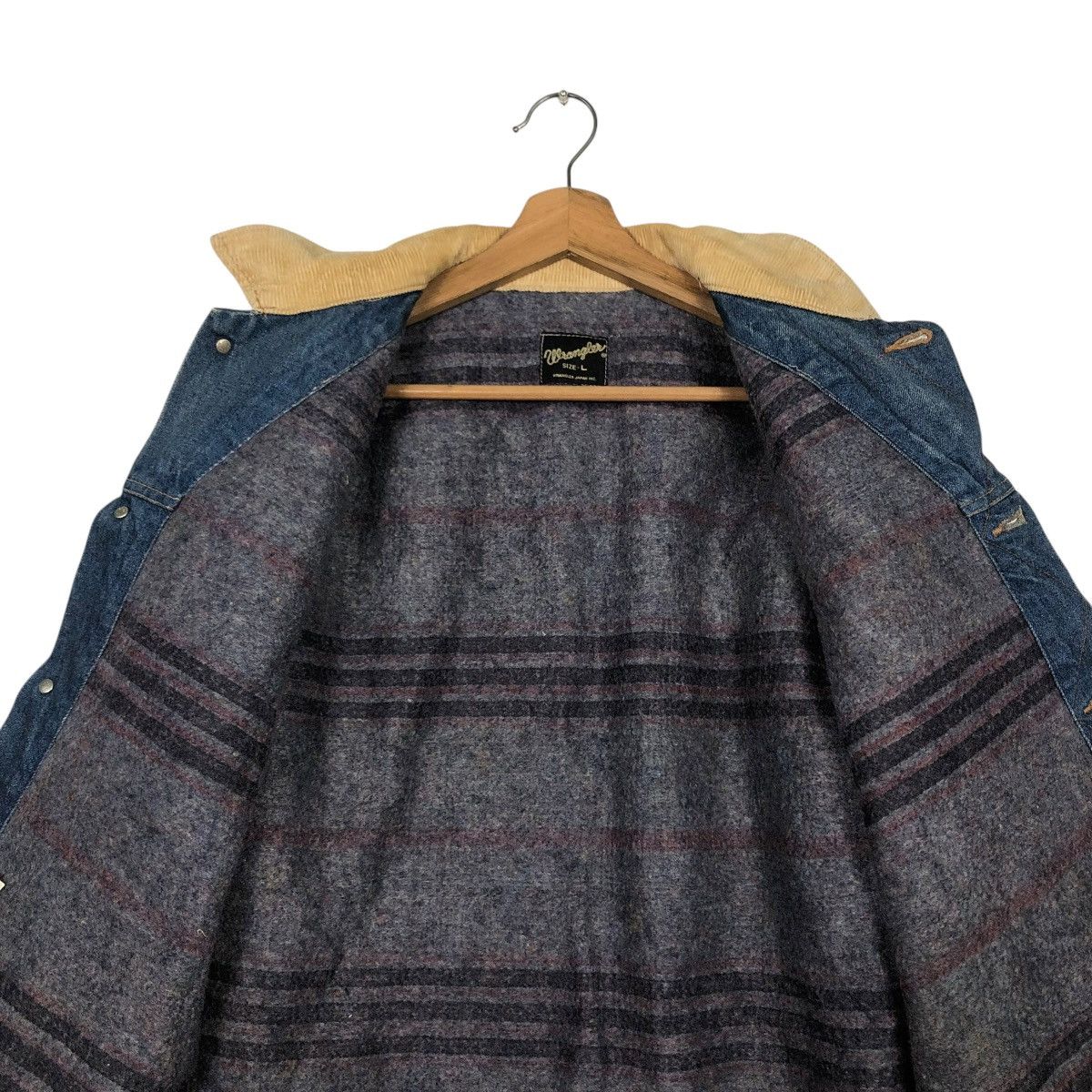 Vintage 🔥VINTAGE TRUCKER DENIM JACKET BLANKET WRANGLER UNION MADE Size US L / EU 52-54 / 3 - 16 Thumbnail