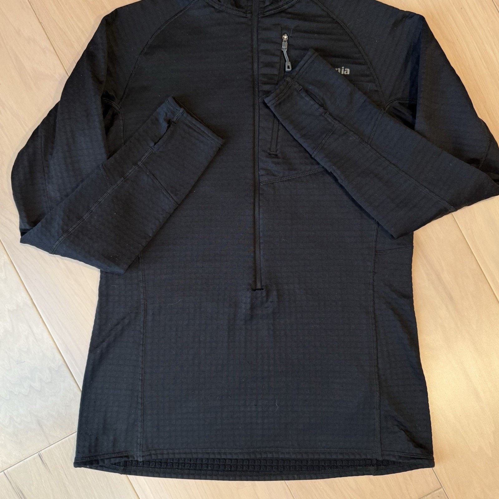 Patagonia Patagonia R1 Hoody Women's S Black Polartec Fleece Pullover Size S / US 4 / IT 40 - 6 Thumbnail