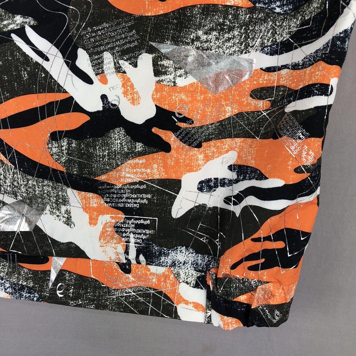 Japanese Brand Vintage Camo Vest Nylon Buckle Back Pullover Harajuku Style Size US M / EU 48-50 / 2 - 3 Thumbnail