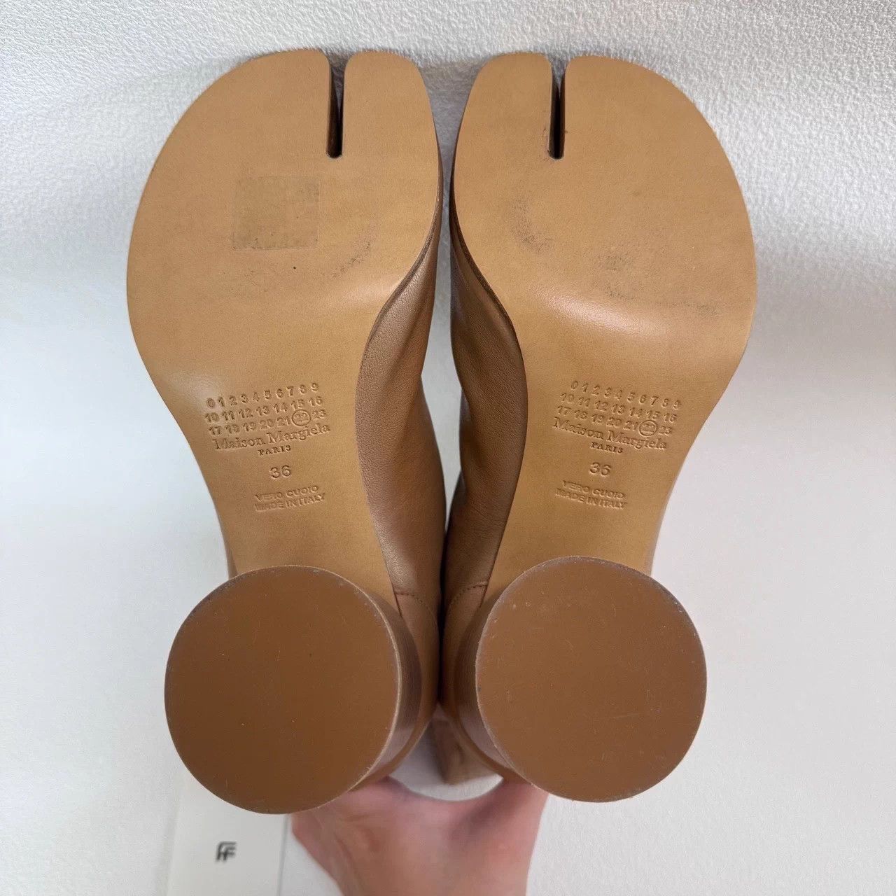 Maison Margiela Brand new, size 36! Maison Margiela Tabi split-toe boots Size US 6 / IT 36 - 6 Thumbnail