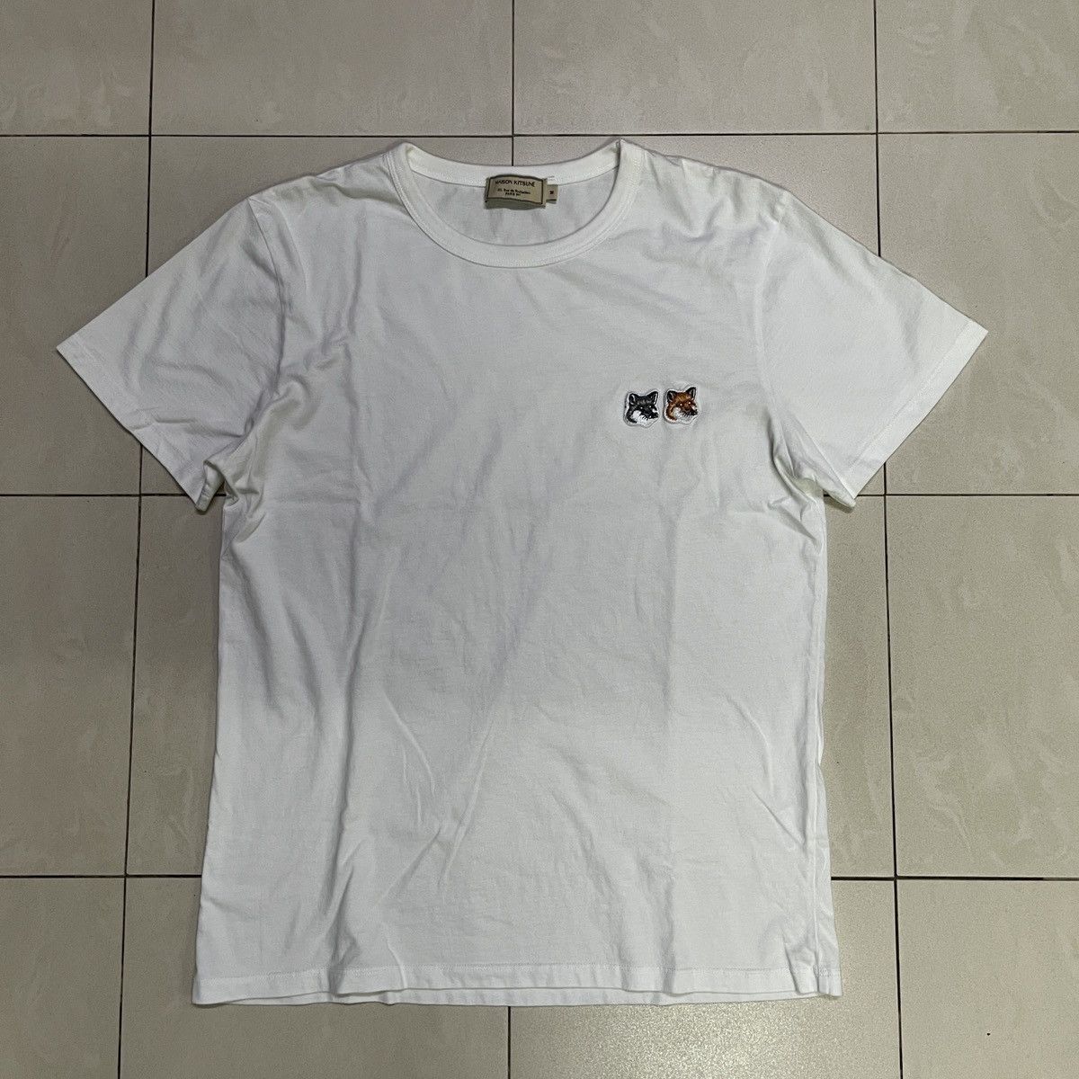 Maison Kitsune Maison Kitsune Double Fox Head T Shirt Size US S / EU 44-46 / 1 - 1 Thumbnail