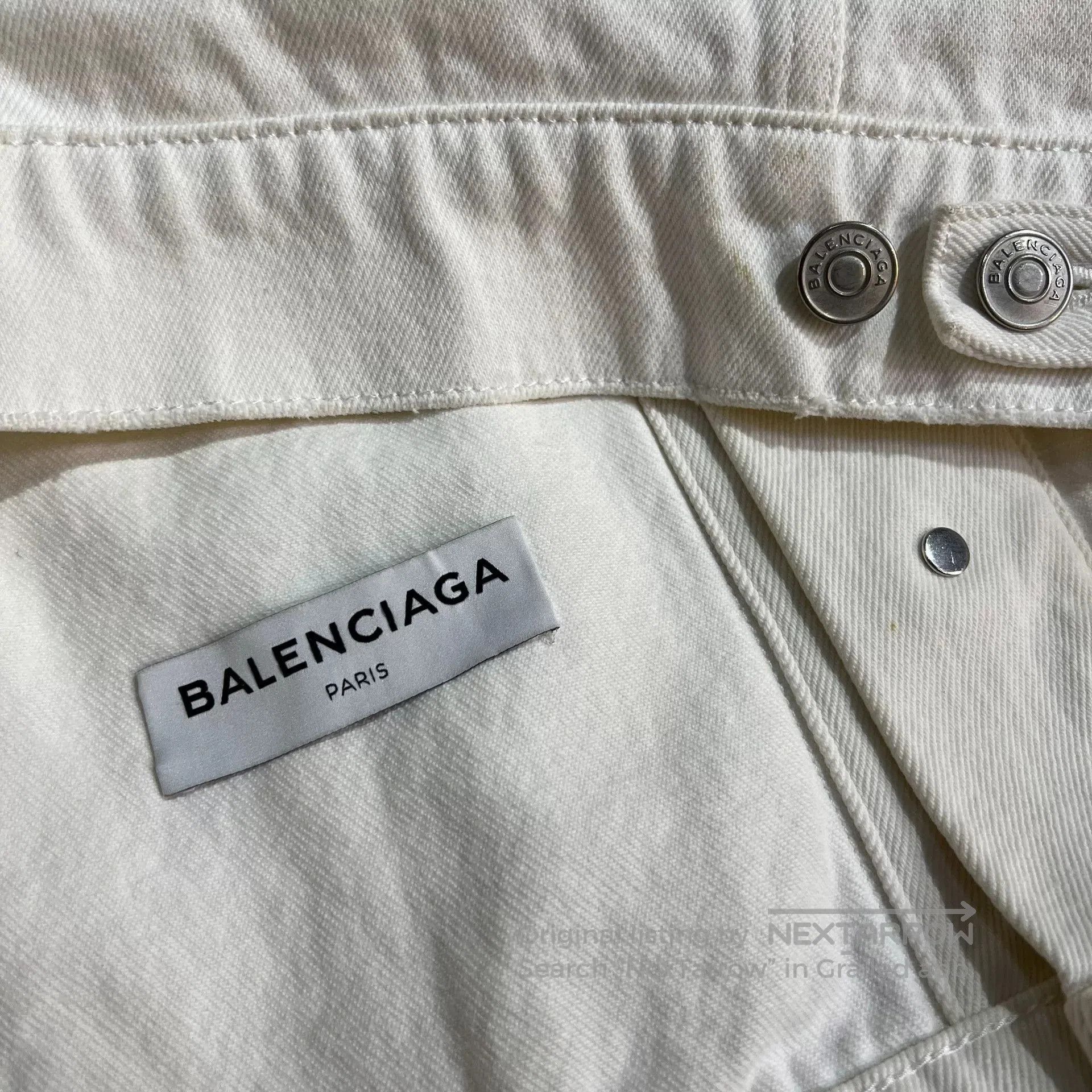 Balenciaga Balenciaga White Back Logo Denim Jacket. Size XXS / US 00 / IT 34 - 6 Thumbnail