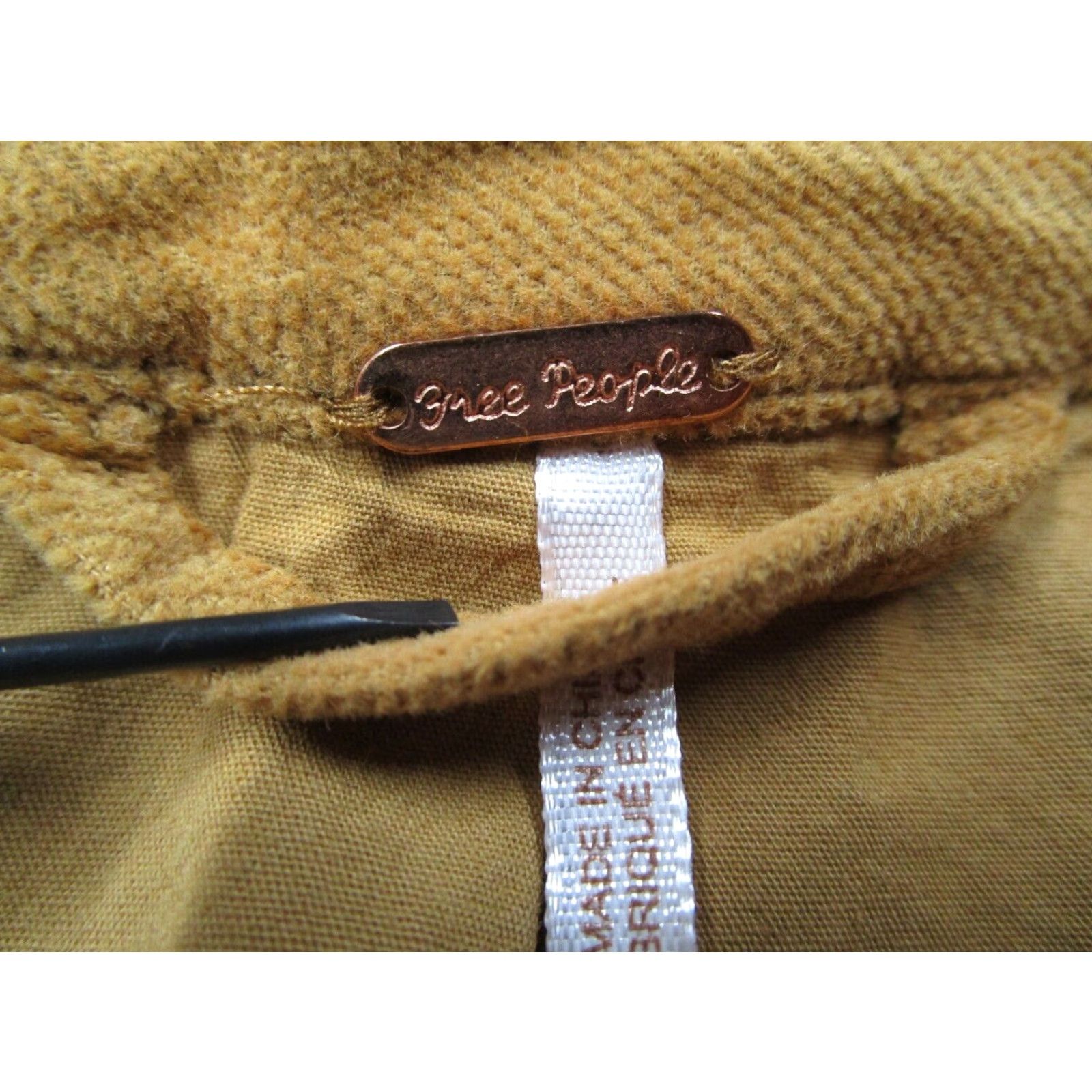 Free People Free People Brown Corduroy Cropped Jacket Womens Large Long Sleeve Button Up Size L / US 10 / IT 46 - 3 Thumbnail