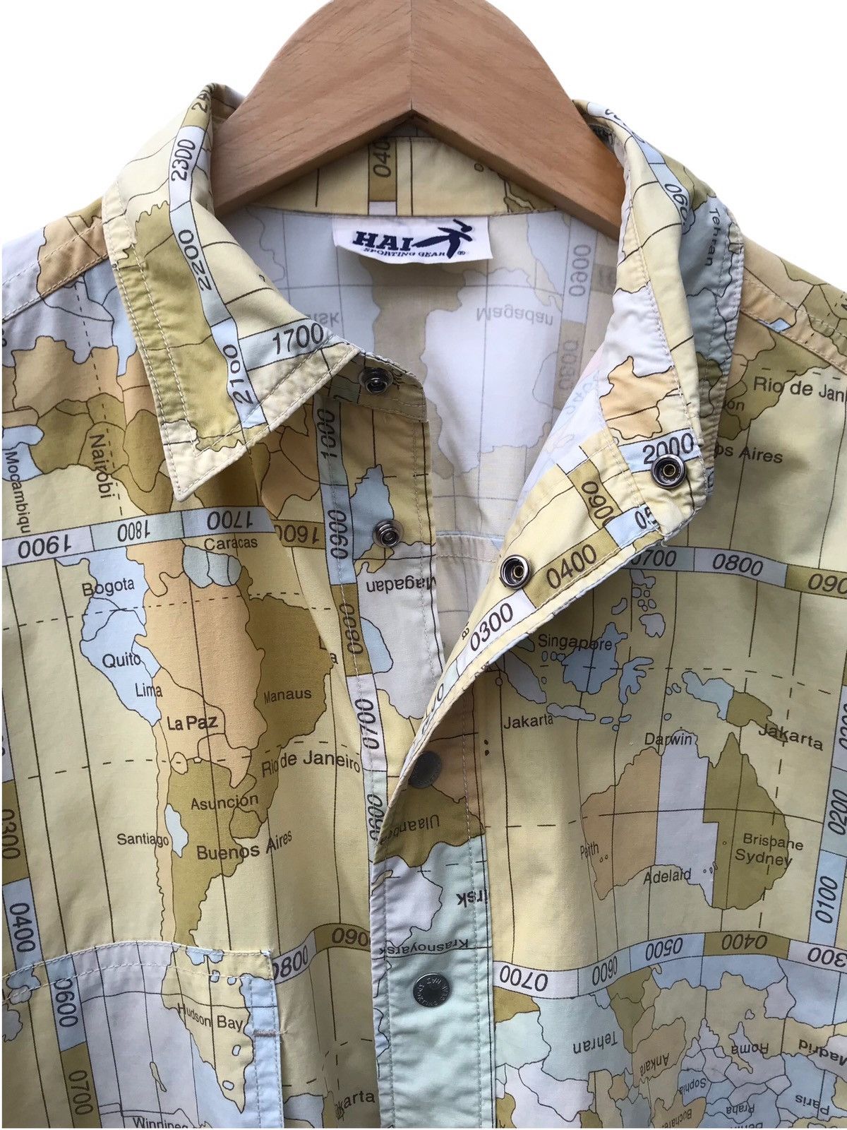 Hai Sporting Gear Rare Hai Sporting Gear World Map Overprinted Button Shirt Size US XL / EU 56 / 4 - 4 Thumbnail