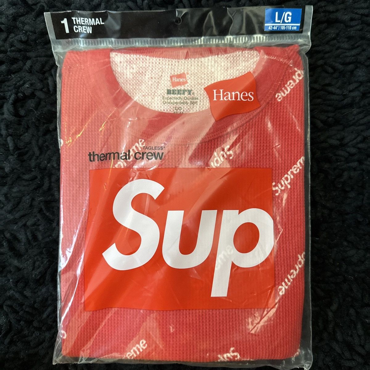 Hanes × Supreme Supreme Hanes Thermal Crew Red Logos Size Large Size US L / EU 52-54 / 3 - 2 Thumbnail