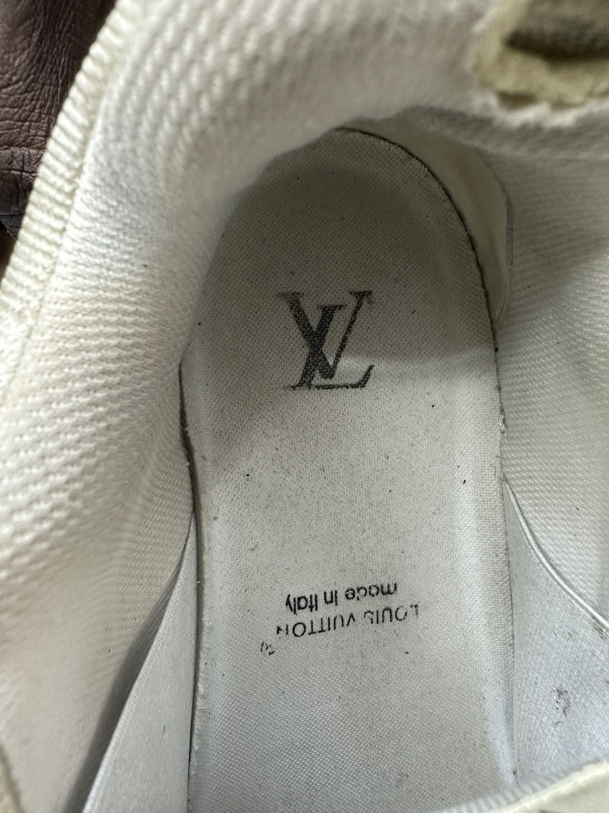 Louis Vuitton Louis Vuitton Black And White Maxi Trainer Sneakers. Size US 6 / EU 39 - 8 Thumbnail