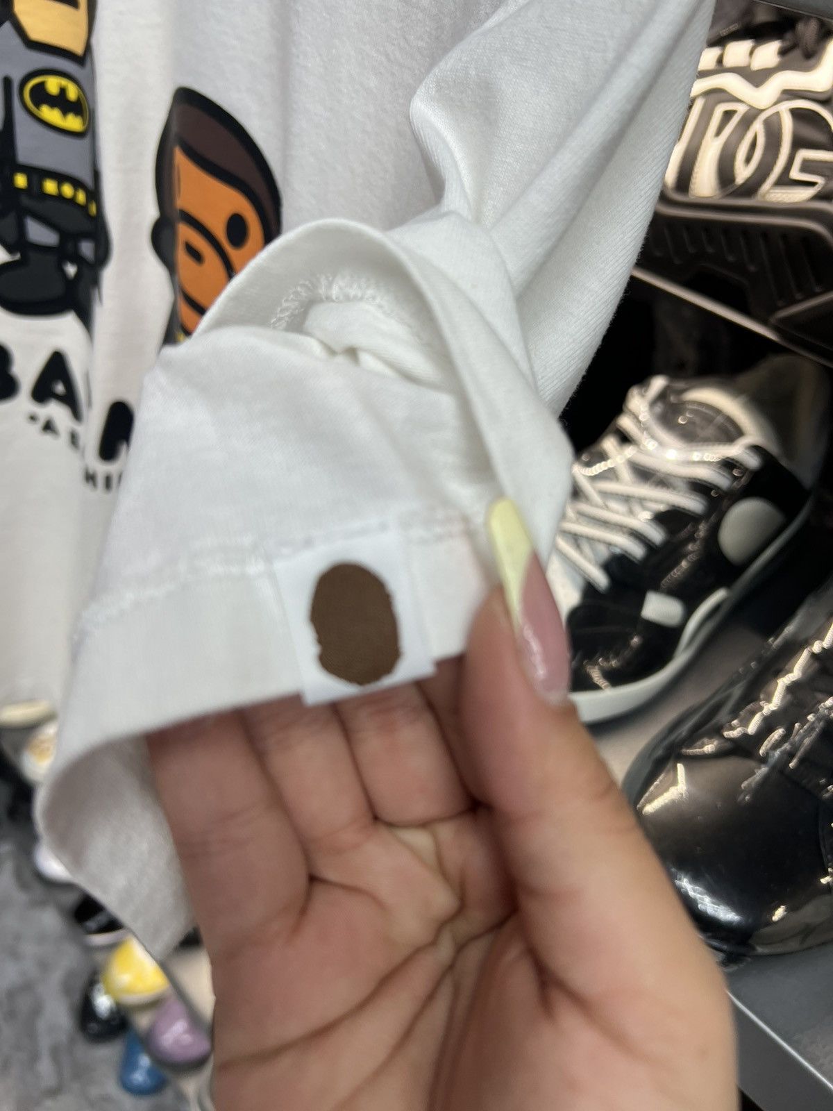Bape Bape x DC Baby Milo Batman Tee Size S / US 4 / IT 40 - 9 Thumbnail