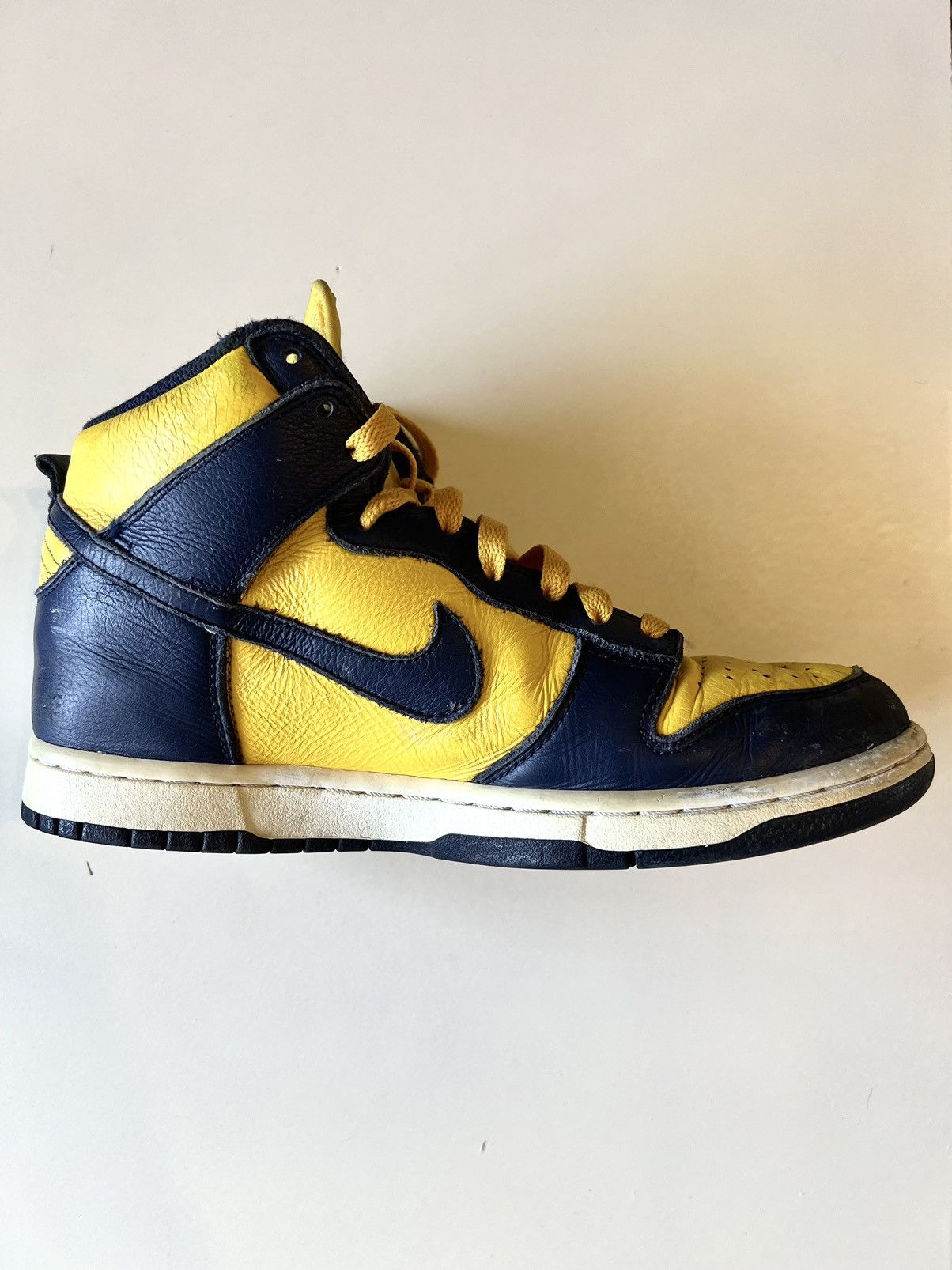 Nike Nike Dunk High Michigan Size US 7 / EU 40 - 2 Thumbnail