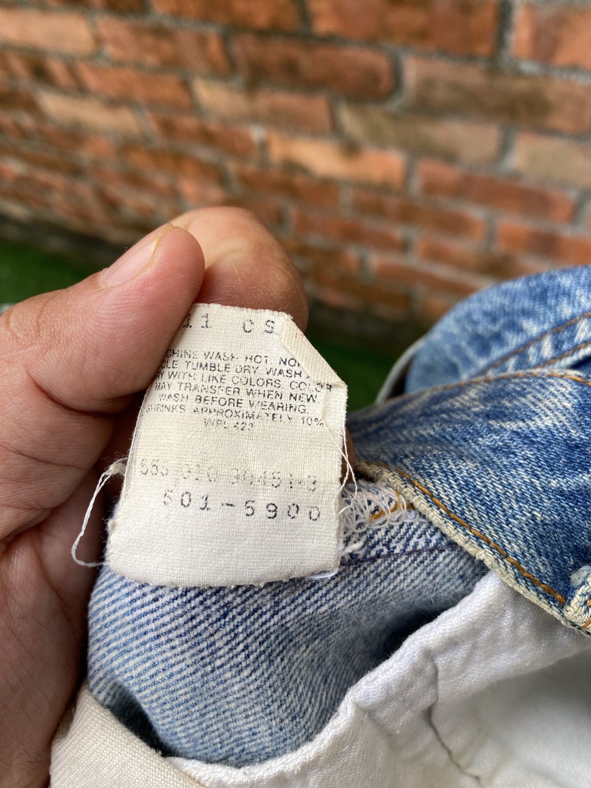 Levi's Vintage Clothing W32x29 Vintage levi's 501xx made in USA 80s Size US 32 / EU 48 - 8 Thumbnail