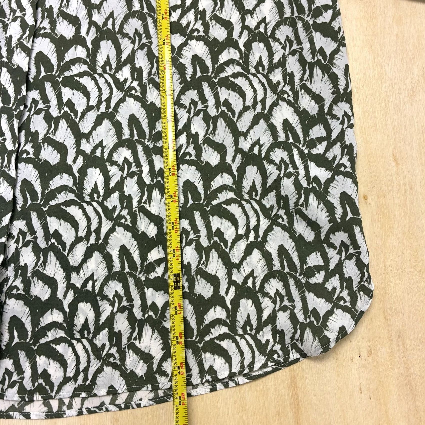 Vintage JACHS Girlfriend Blouse Womens XL Green Floral 3/4 Sleeve Roll Tab Woven Top Shirt Casual Spring Womens Size XL / US 12-14 / IT 48-50 - 5 Thumbnail