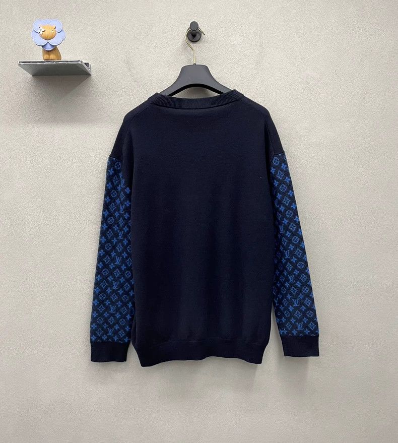 Louis Vuitton Louis Vuitton Navy knit sweater Size US XL / EU 56 / 4 - 2 Thumbnail