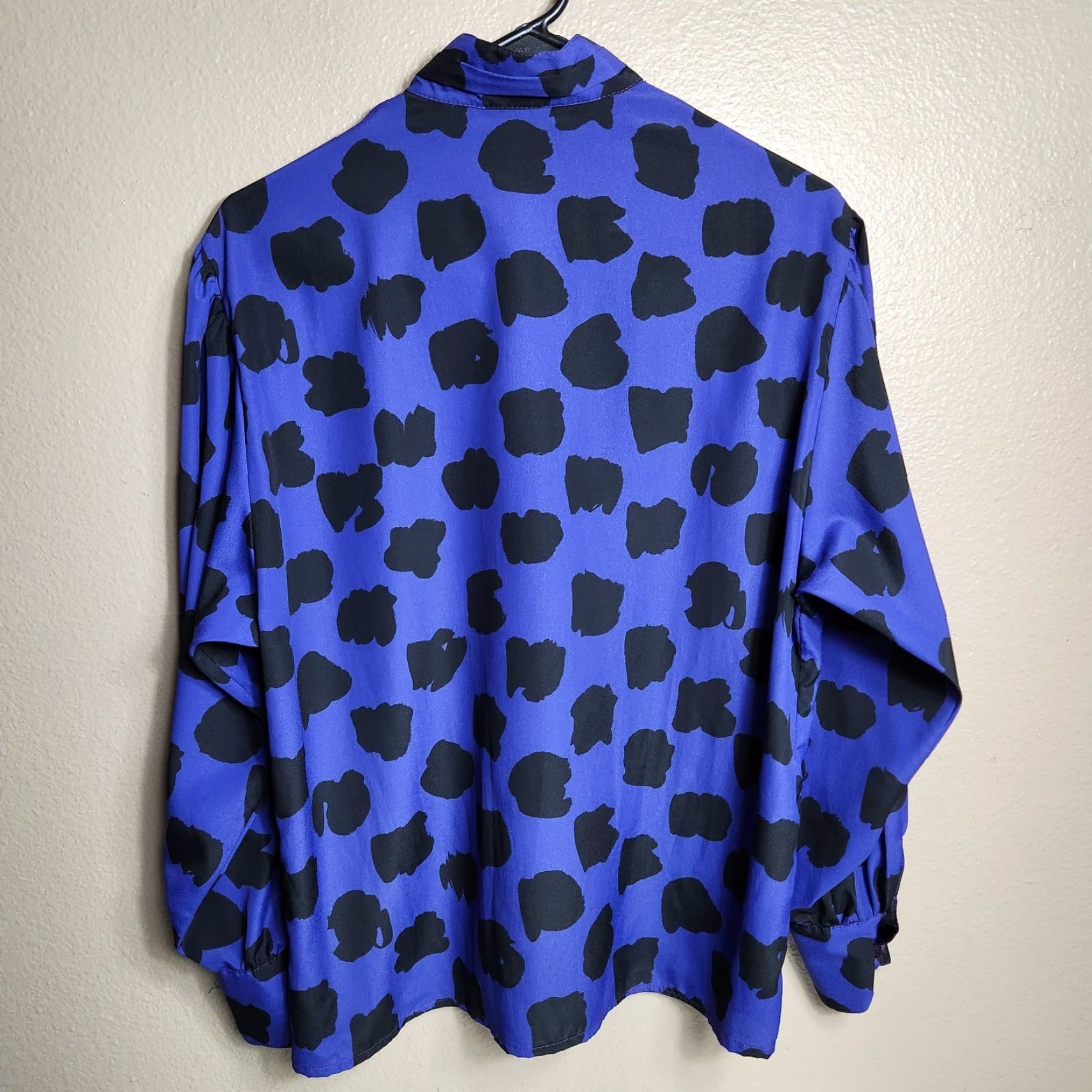 Vintage VINTAGE Galeries Lafayette Collection Blouse Womens Purple/Black Abstract Buttonfront Puff Sleeve M EU 40 1980s Glam Rock Size M / US 6-8 / IT 42-44 - 3 Thumbnail