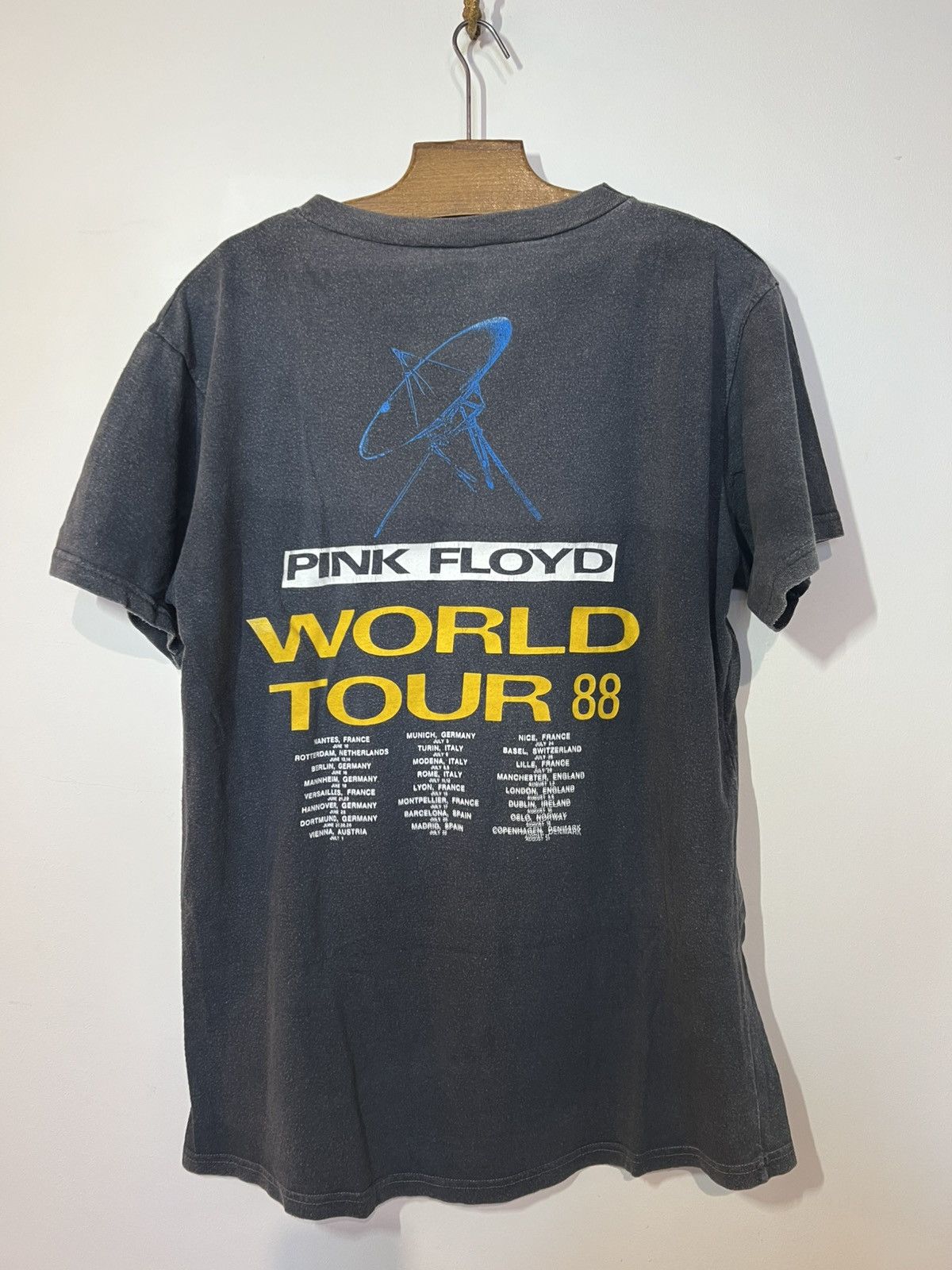 Band Tees Shirt vintage 80s tour Pink Floyd Size US M / EU 48-50 / 2 - 5 Thumbnail