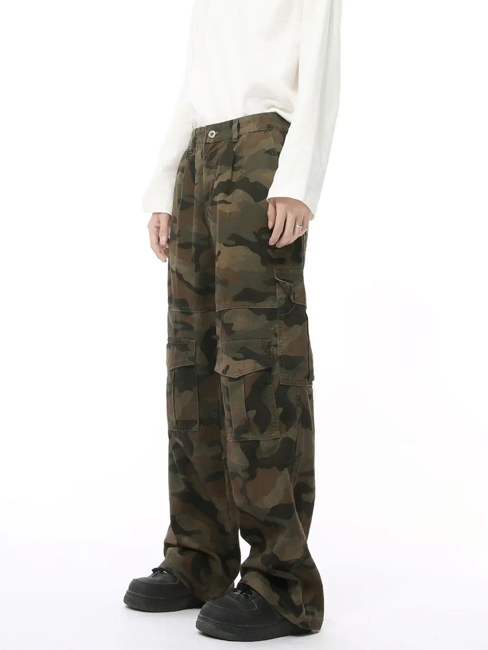 Japanese Brand Retro straight casual camouflage jeans Size US 32 / EU 48 - 1 Thumbnail