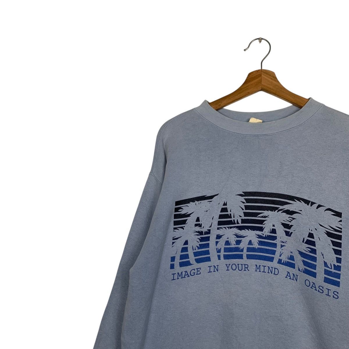 Japanese Brand PLEVO Sportswear Oasis Paradise Graphic Sweatshirt #1583-C71 Size US M / EU 48-50 / 2 - 6 Thumbnail