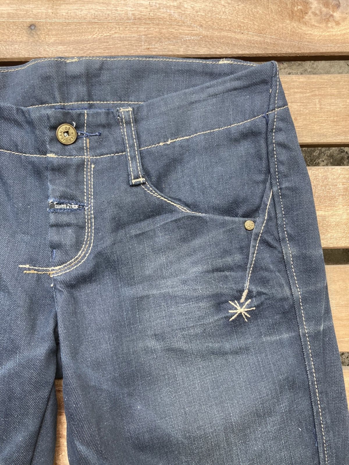 Marithe + Francois Girbaud Le Jean De Marithe Francois Girbaud Flare Blue Star Jeans Size 30" / US 8 / IT 44 - 6 Thumbnail